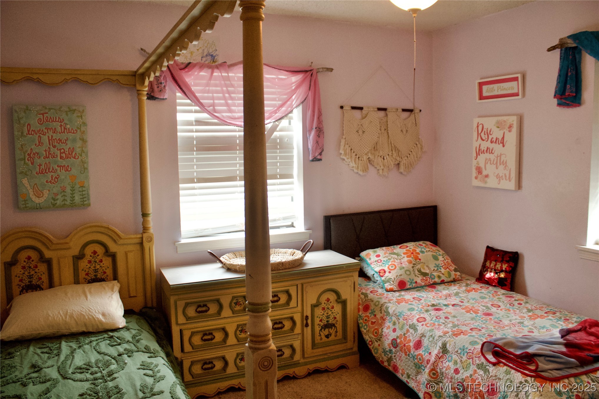 107 S Day Property Photo 20