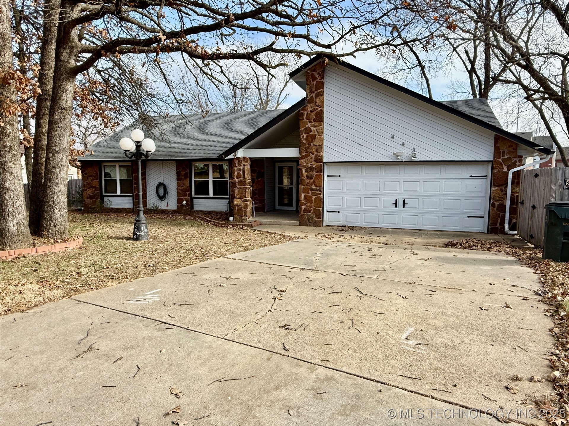443 Shadow Lane Property Photo 1
