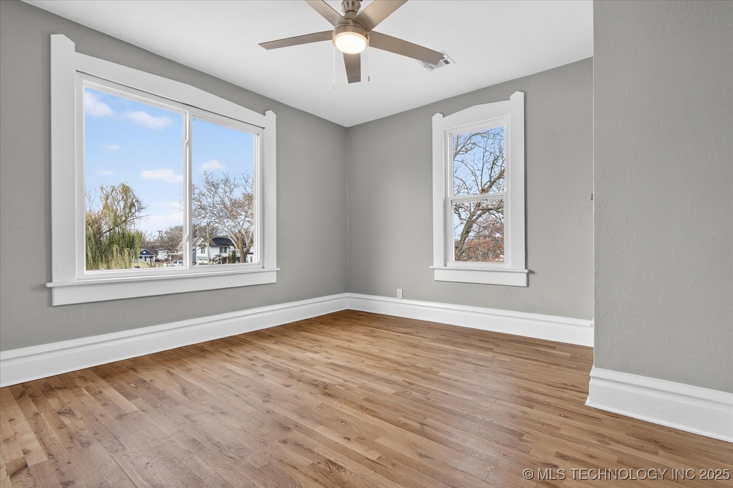 1000 Sw Jennings Avenue Property Photo 23