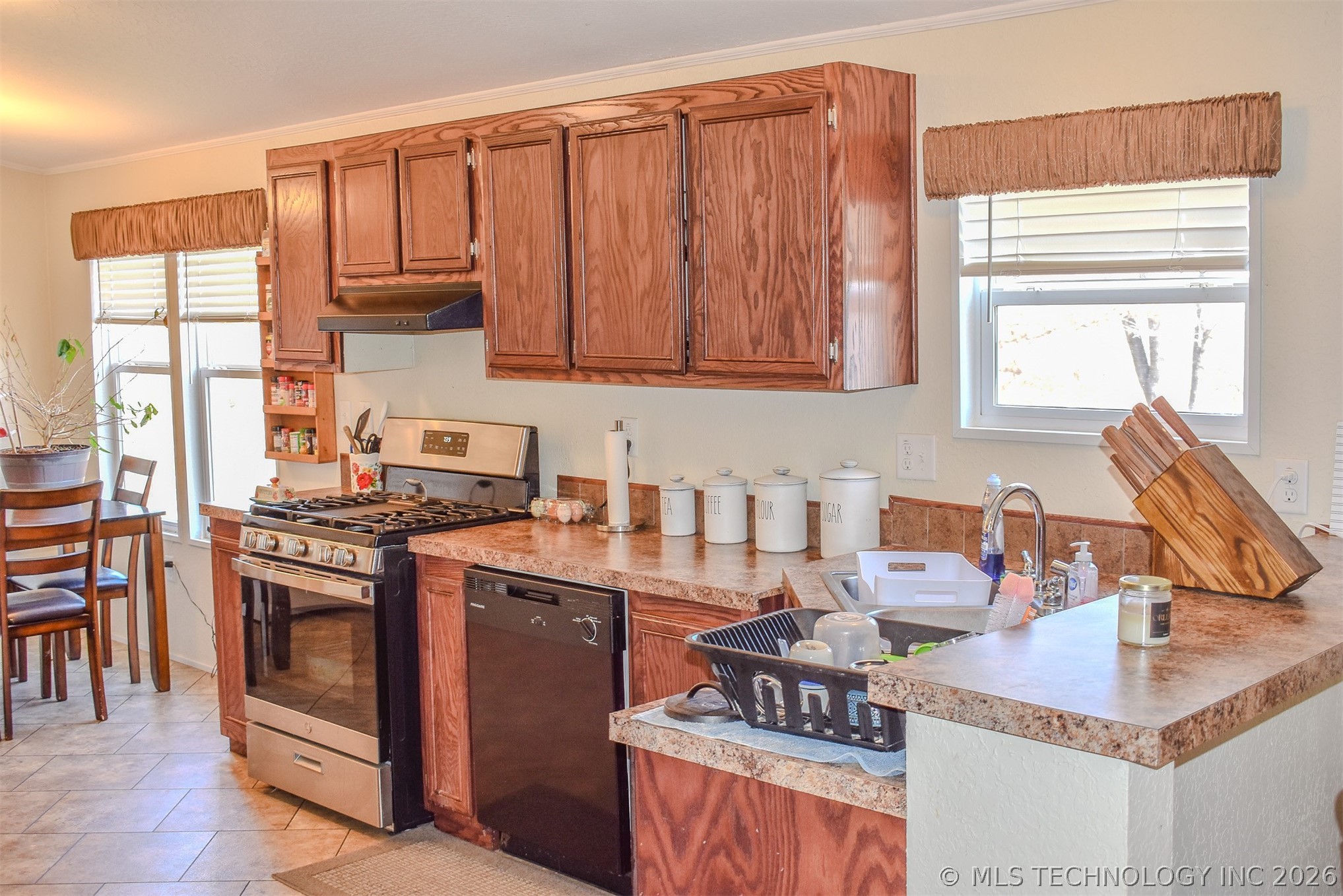 1292 E 2070 Road Property Photo 12