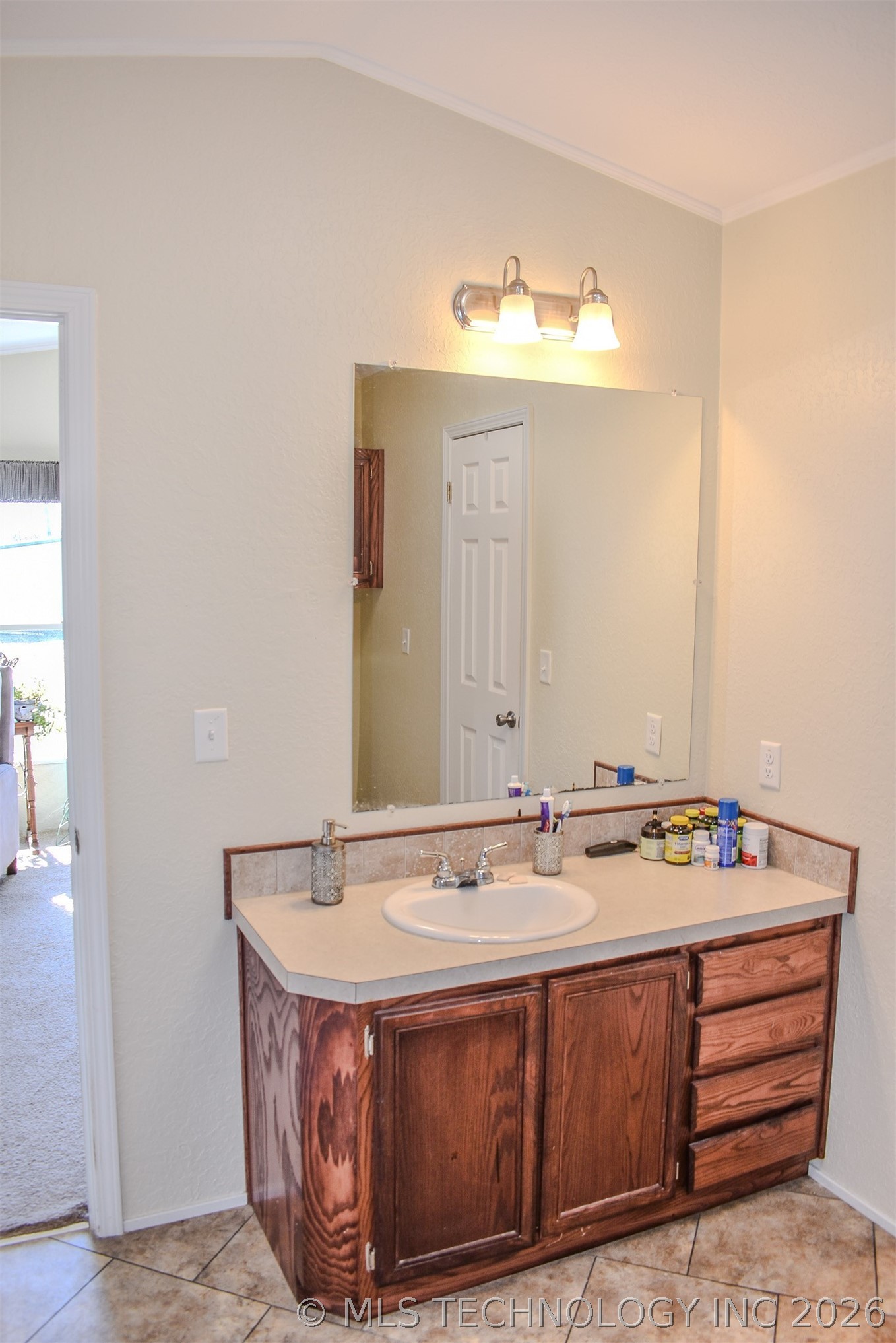 1292 E 2070 Road Property Photo 28