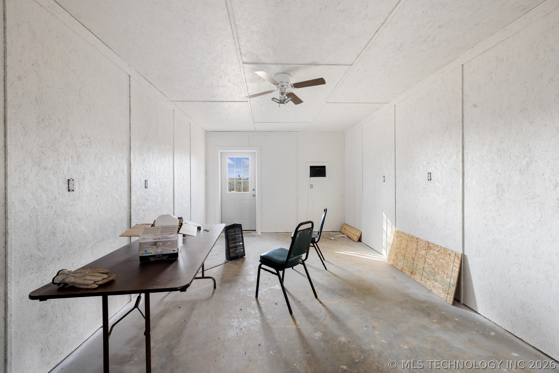 1292 E 2070 Road Property Photo 40