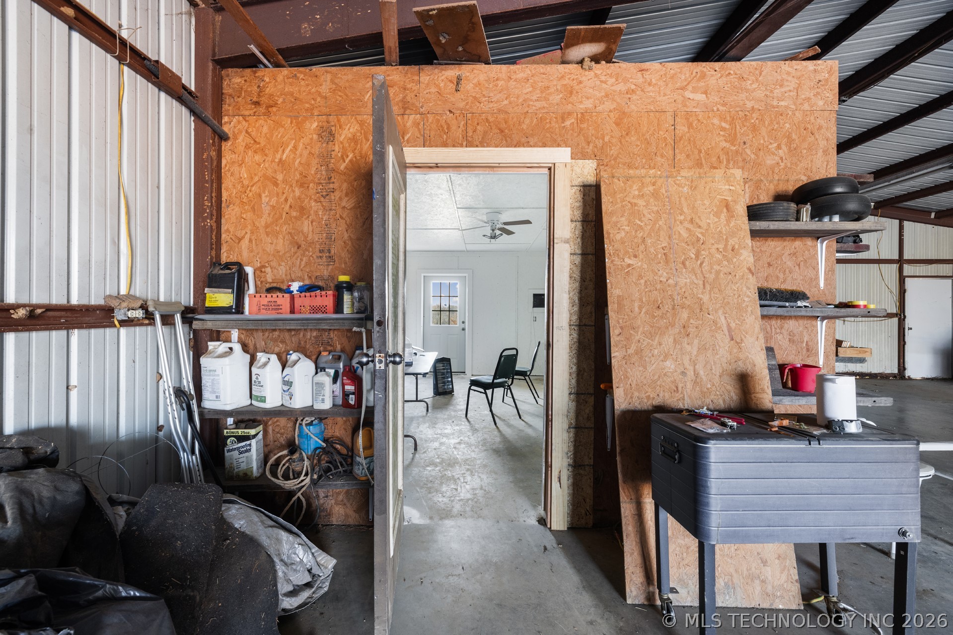 1292 E 2070 Road Property Photo 41