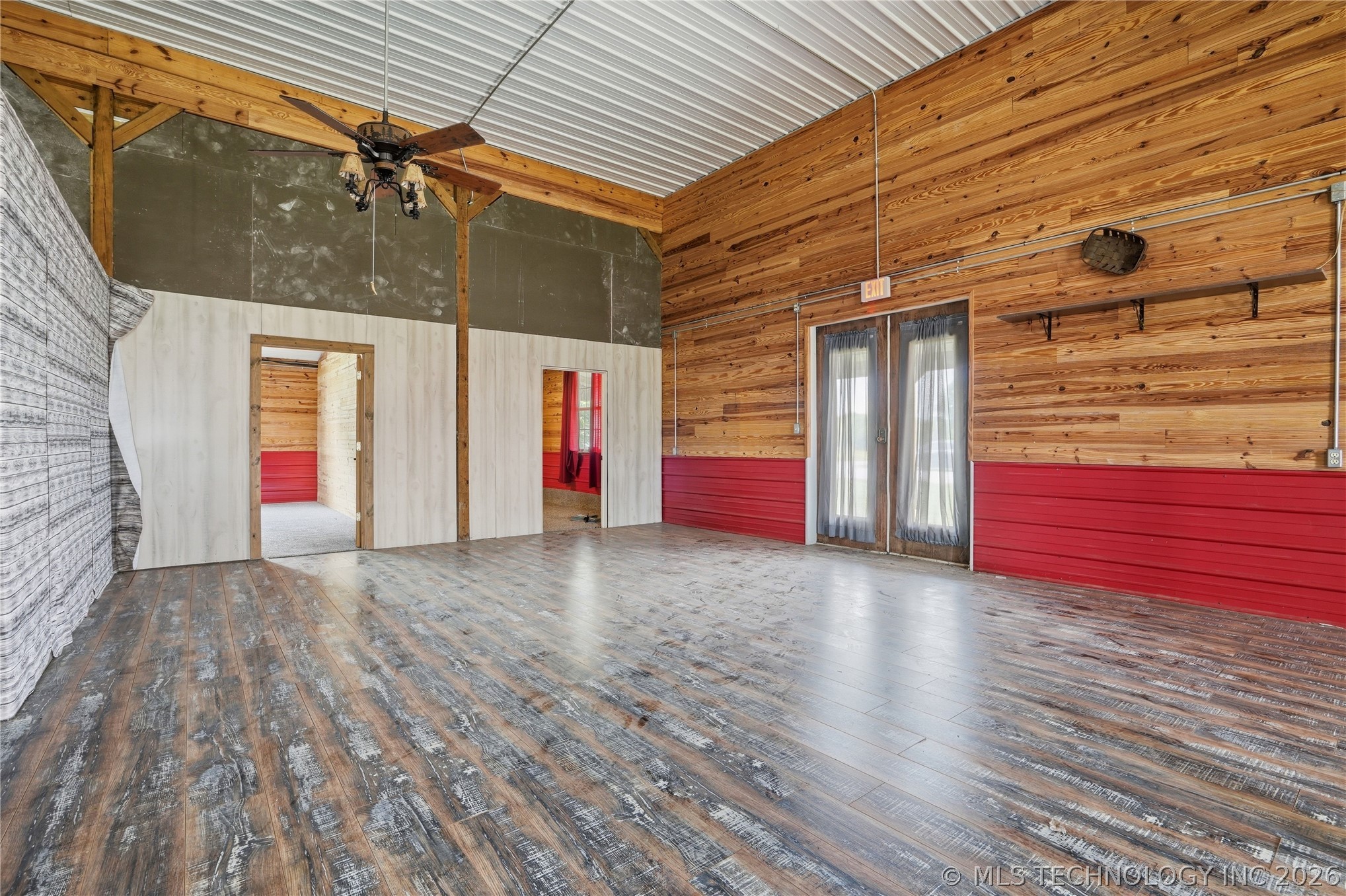 113 S Wilder Property Photo 20