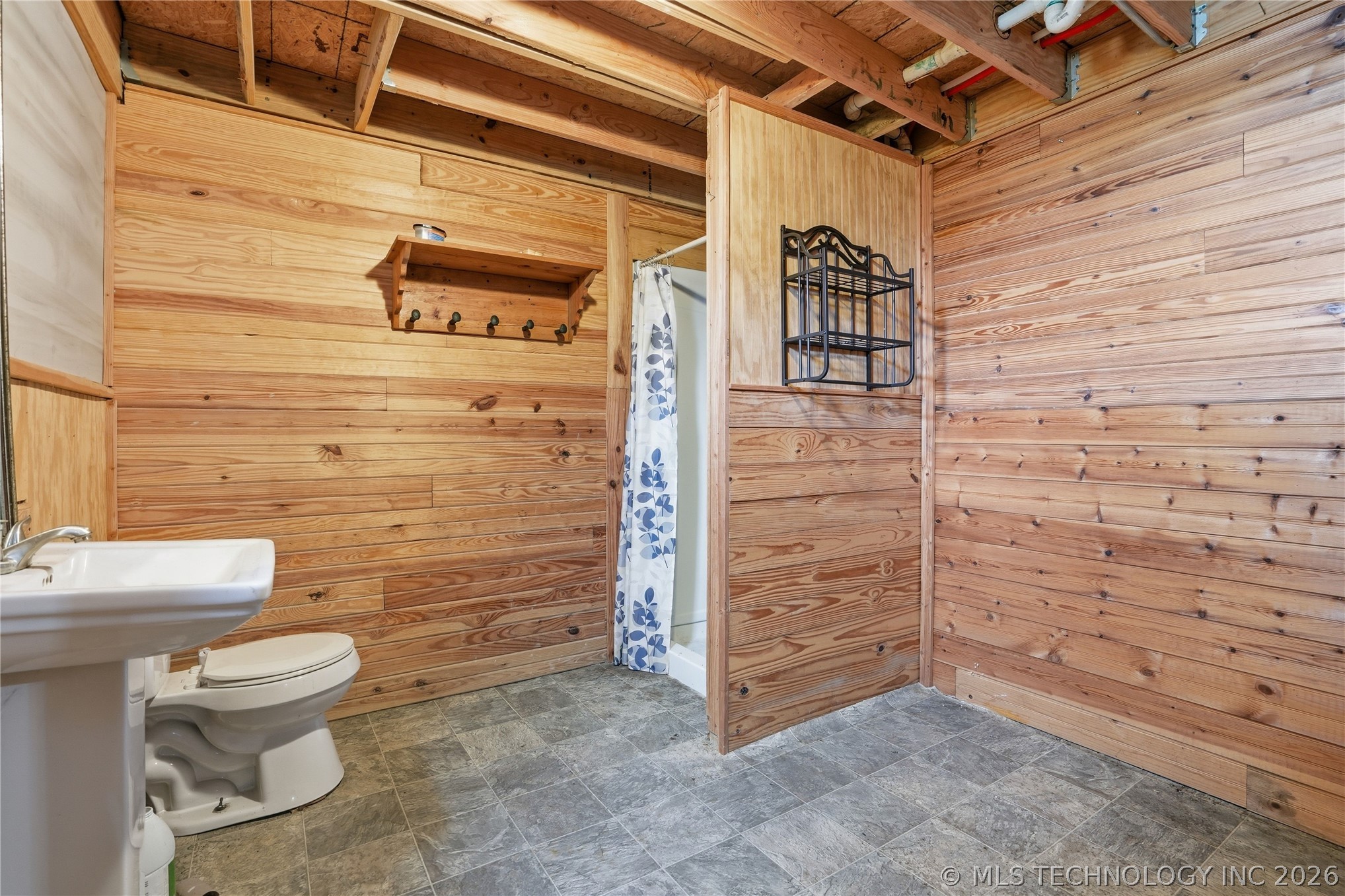 113 S Wilder Property Photo 32