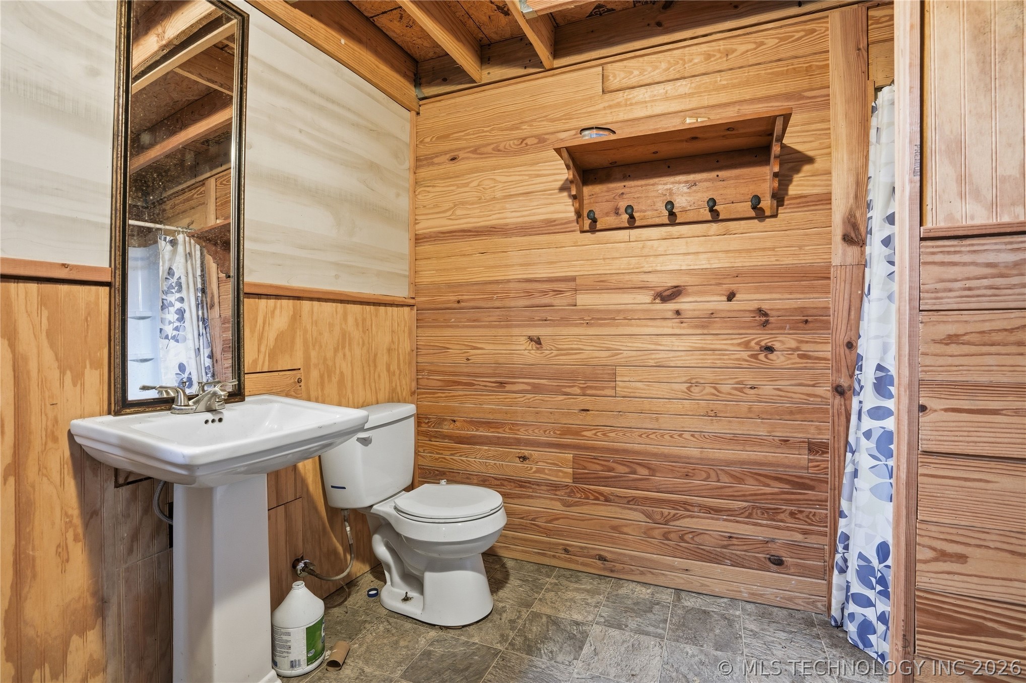 113 S Wilder Property Photo 33