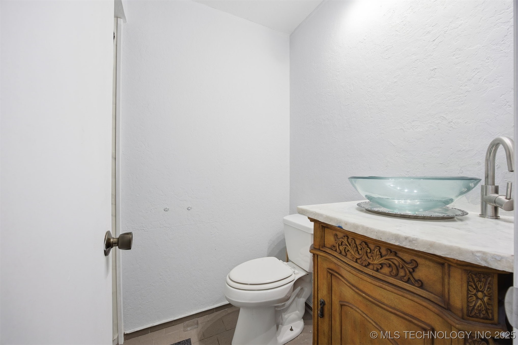 13523 E 31st Place Property Photo 14