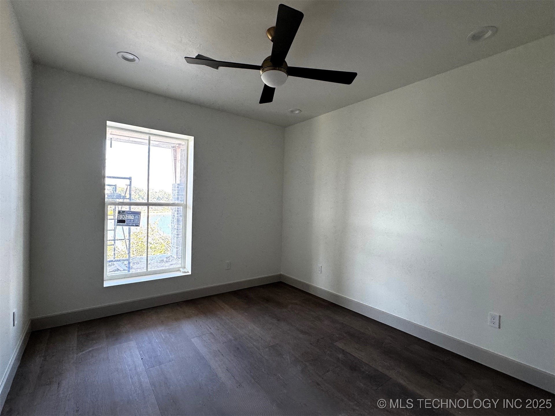 12113 Bridge Pointe Property Photo 15