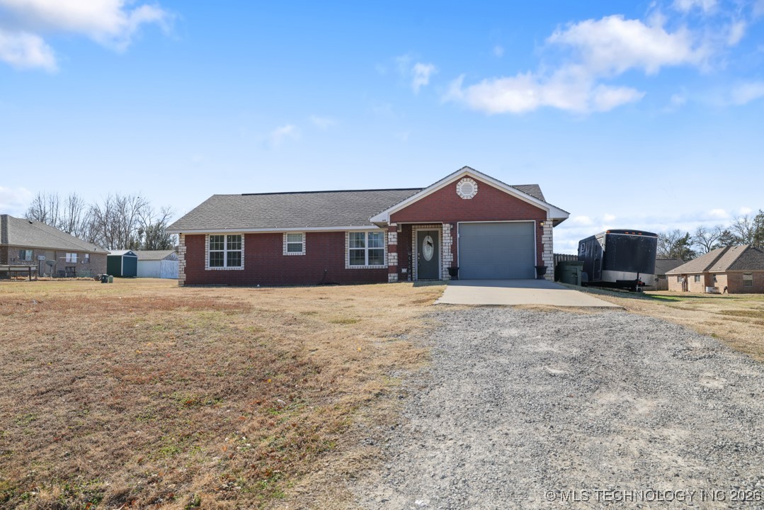 609 W Smiser Road Property Photo 1
