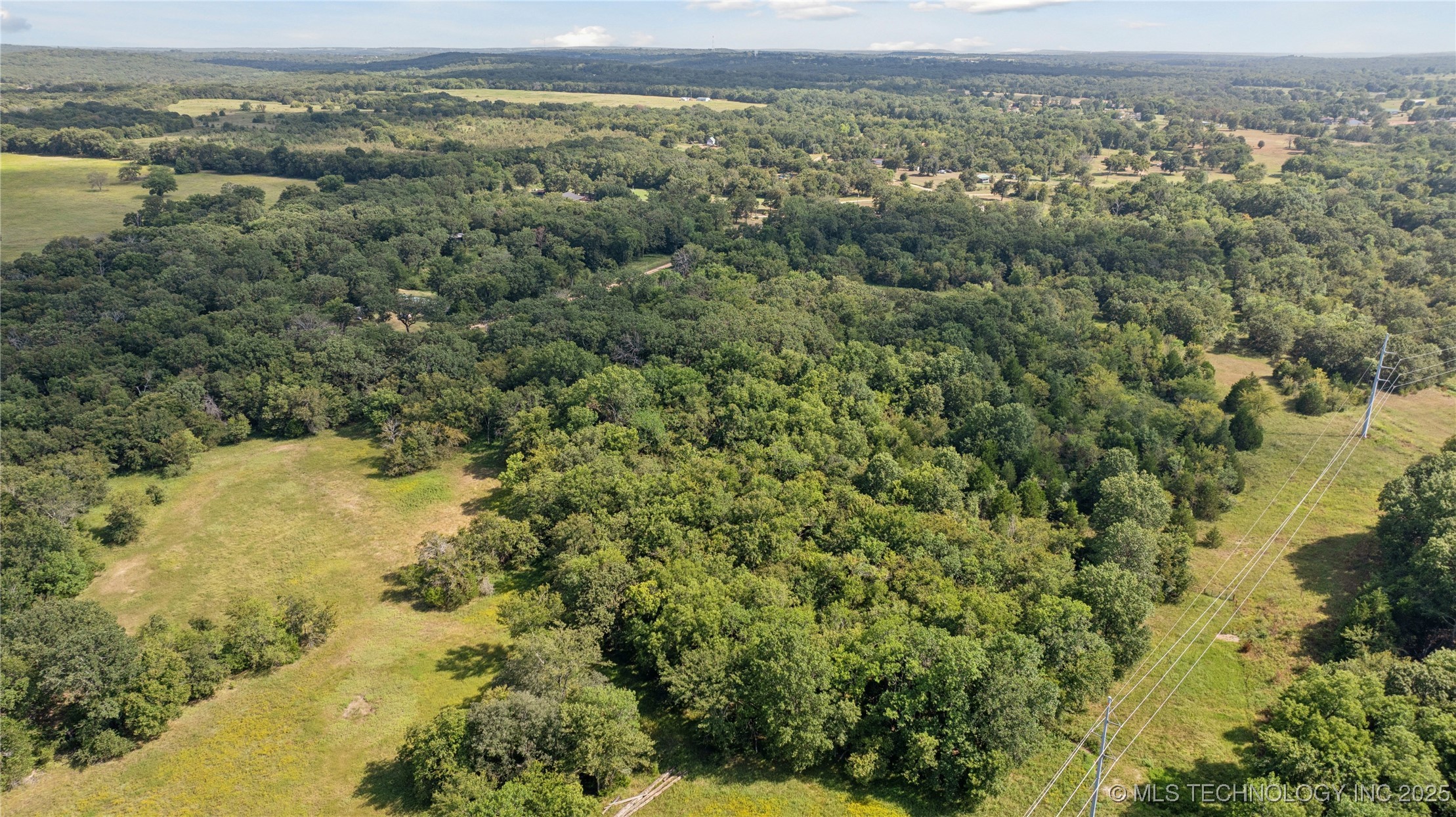 10 Fox Run Run Property Photo 8