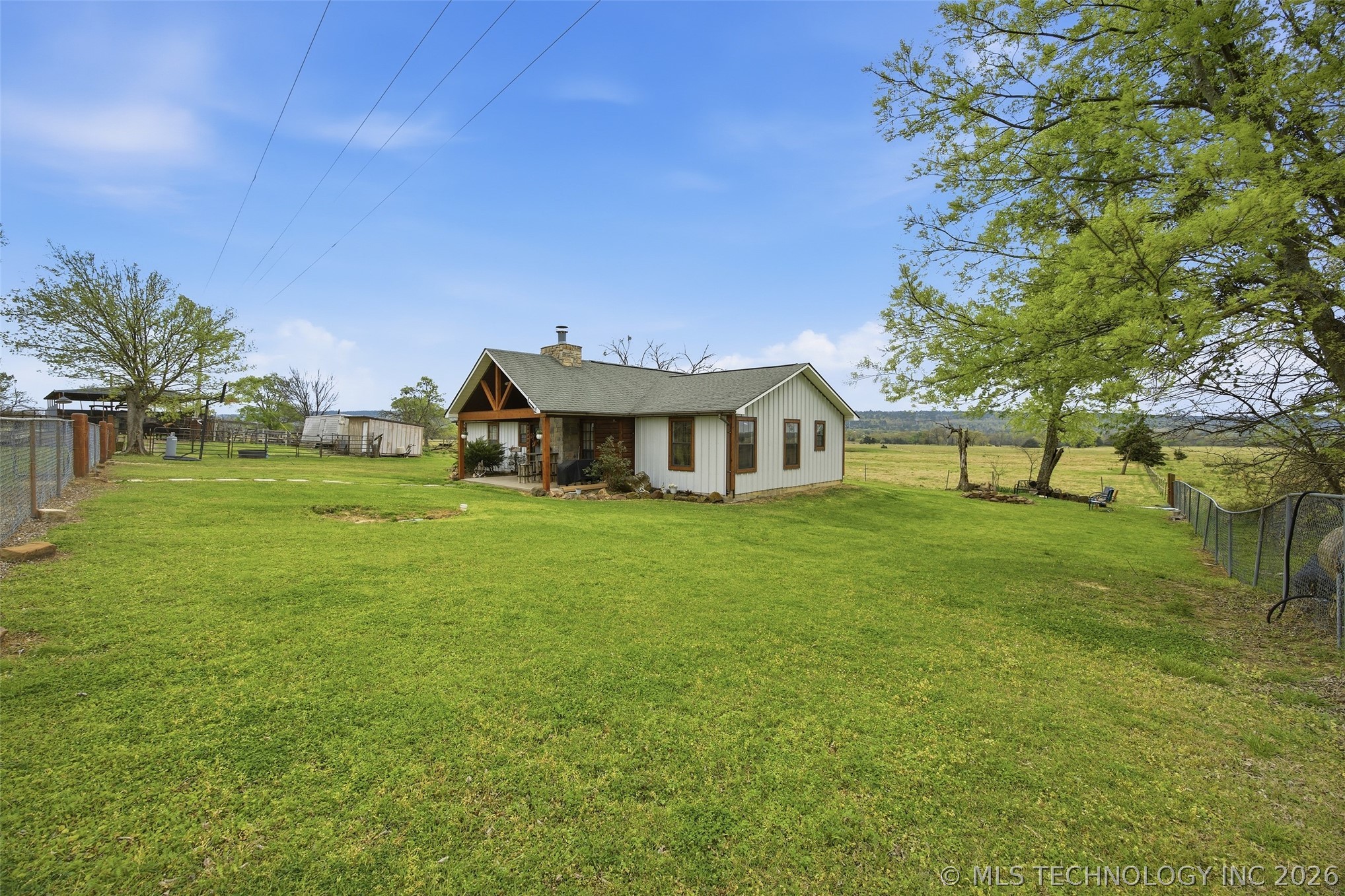 8446 E Greasy Bend Road Property Photo 11