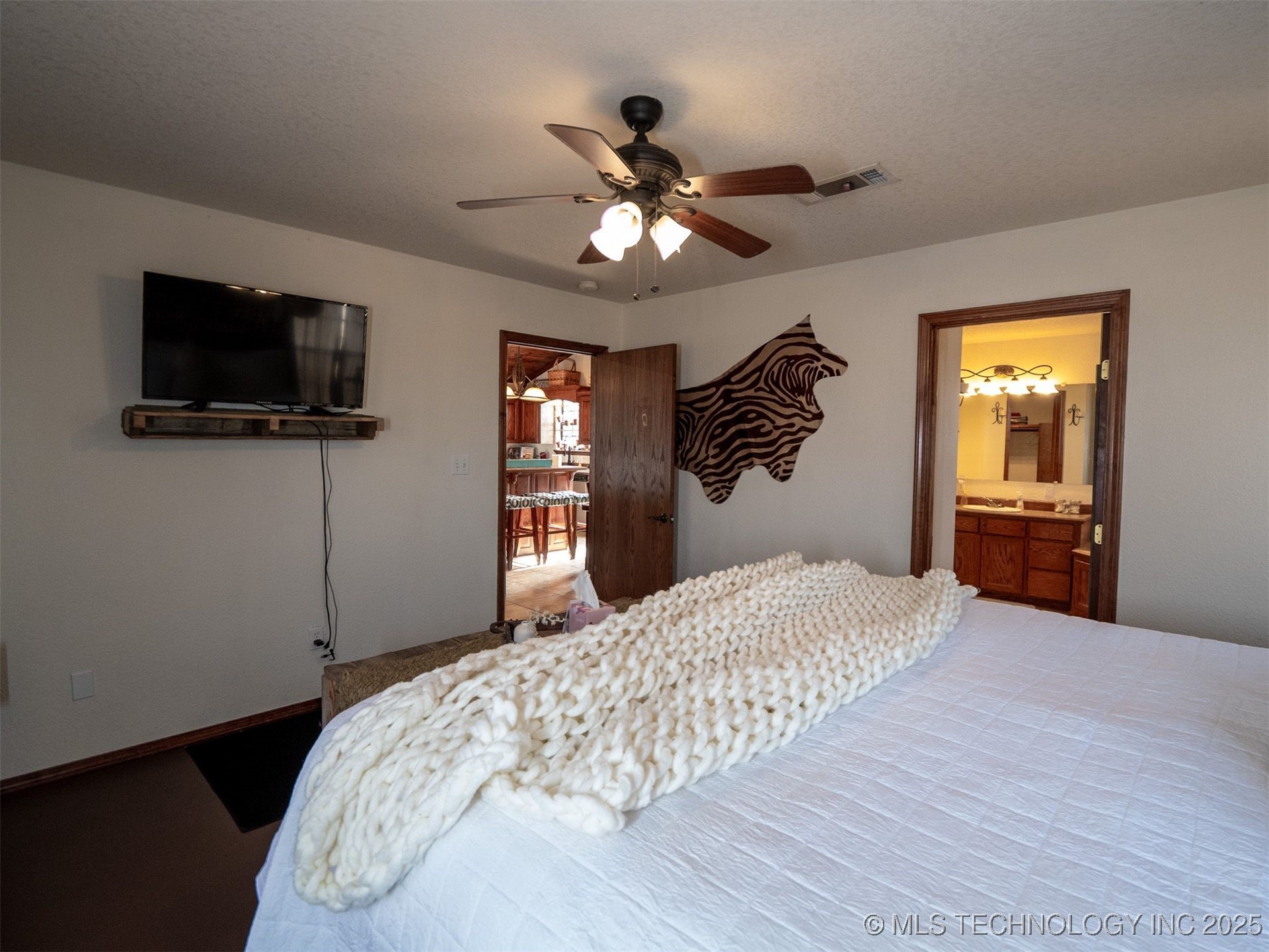 8446 E Greasy Bend Road Property Photo 32