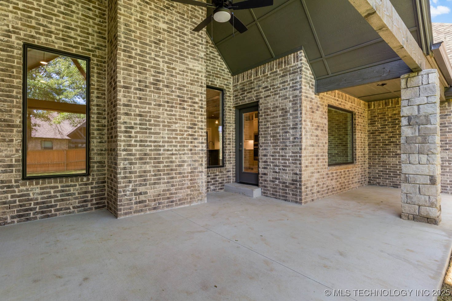 1604 Pinecrest Drive Property Photo 55