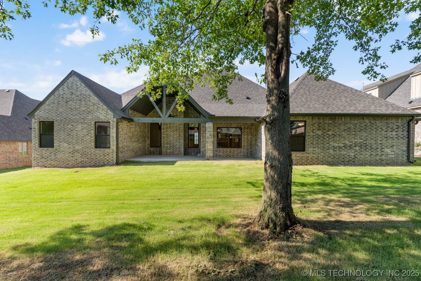 1604 Pinecrest Drive Property Photo 57