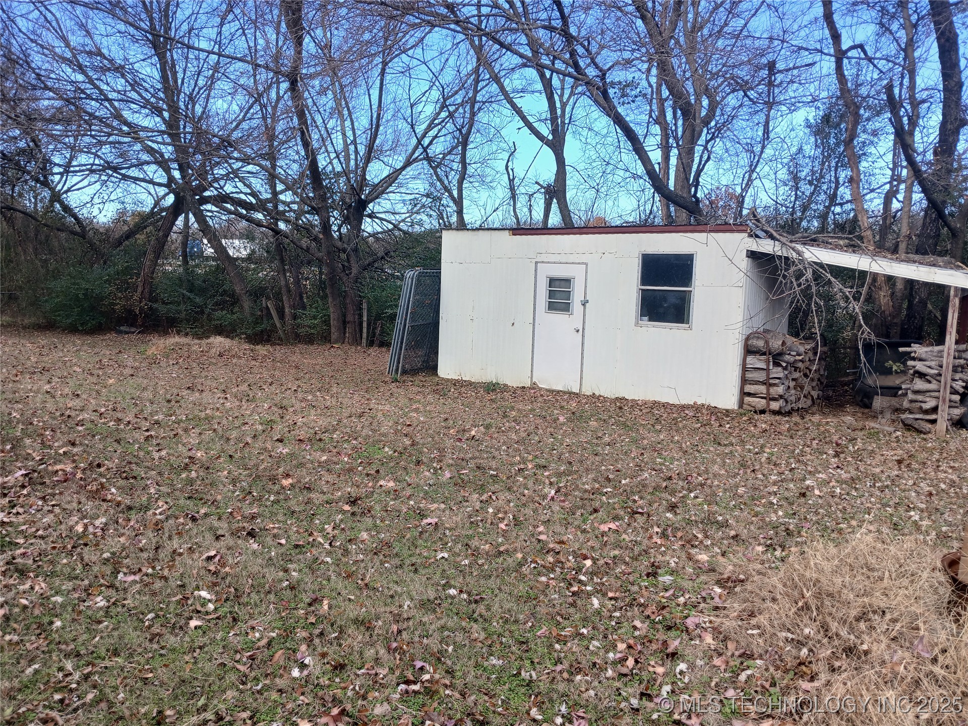415299 E 1073 Road Property Photo 26