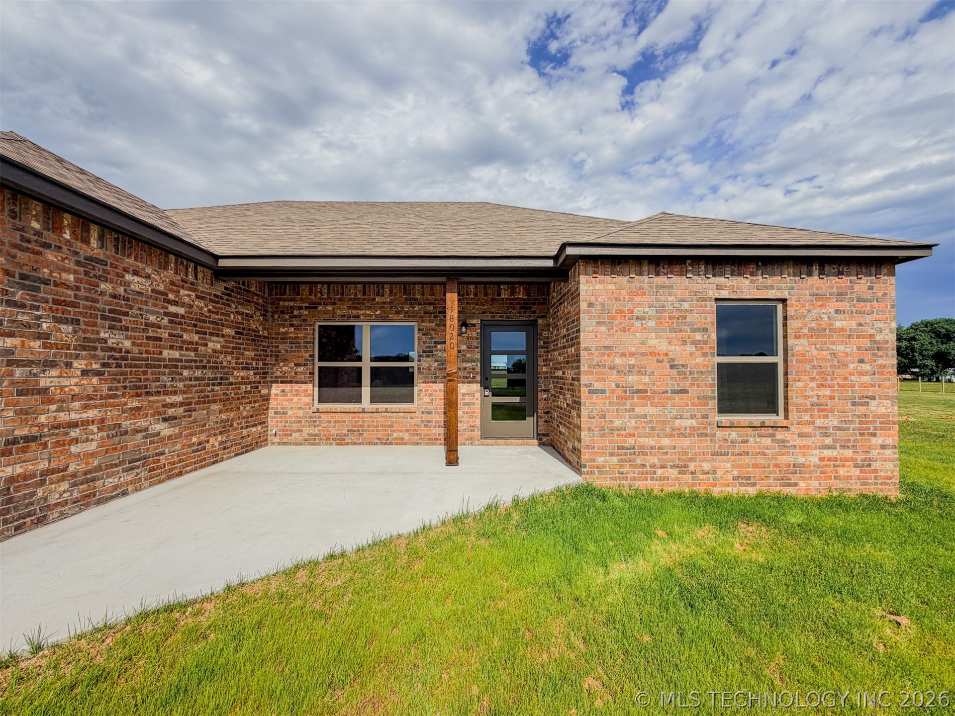 18020 S Vaughn Road Property Photo 8