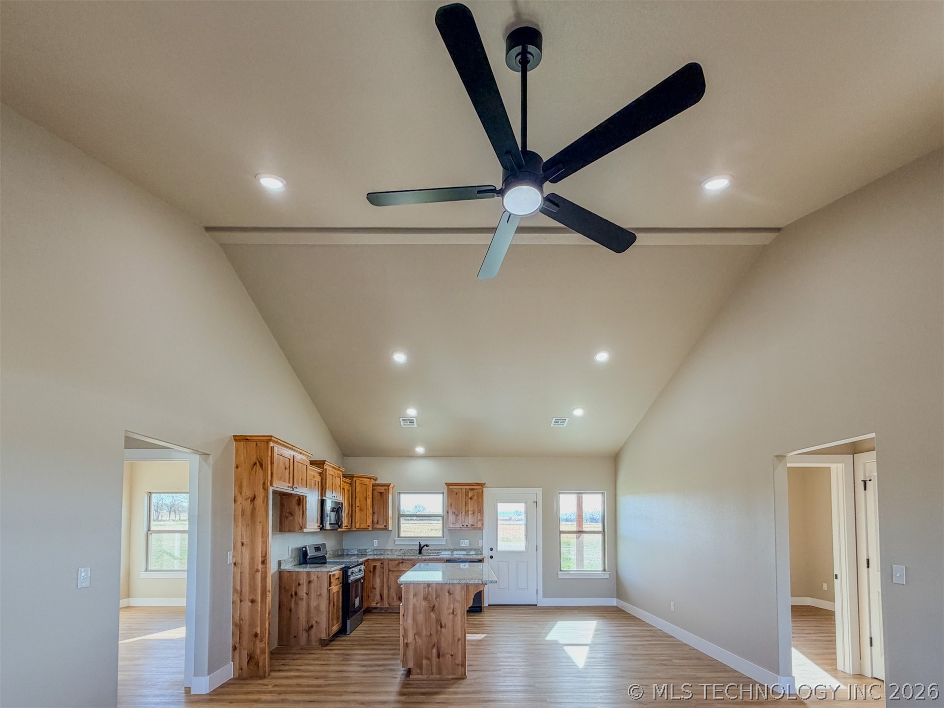 18020 S Vaughn Road Property Photo 10