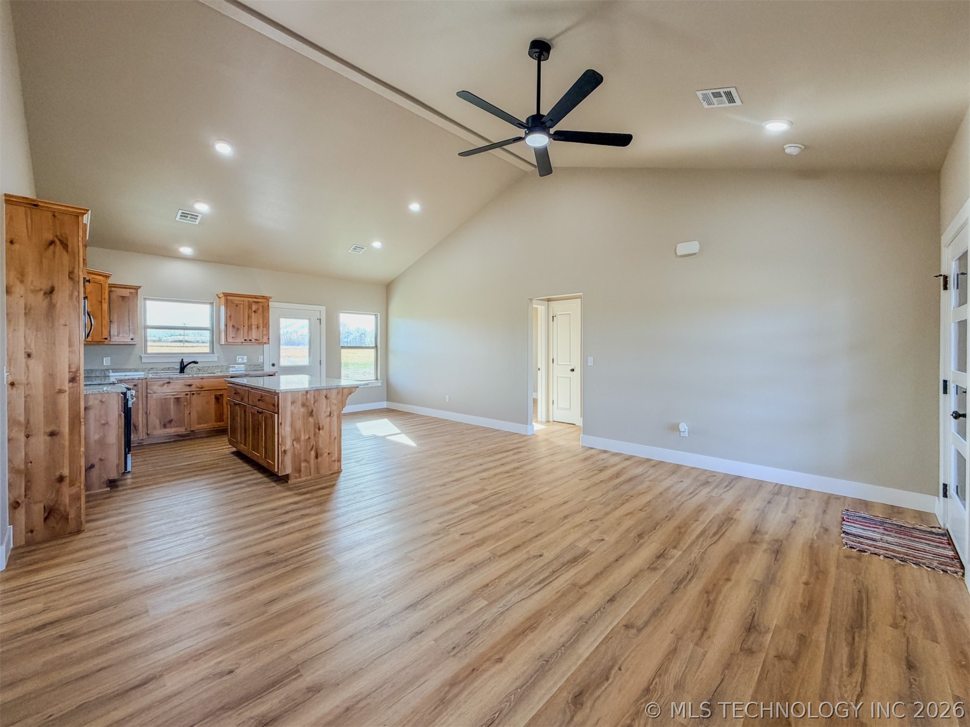 18020 S Vaughn Road Property Photo 11
