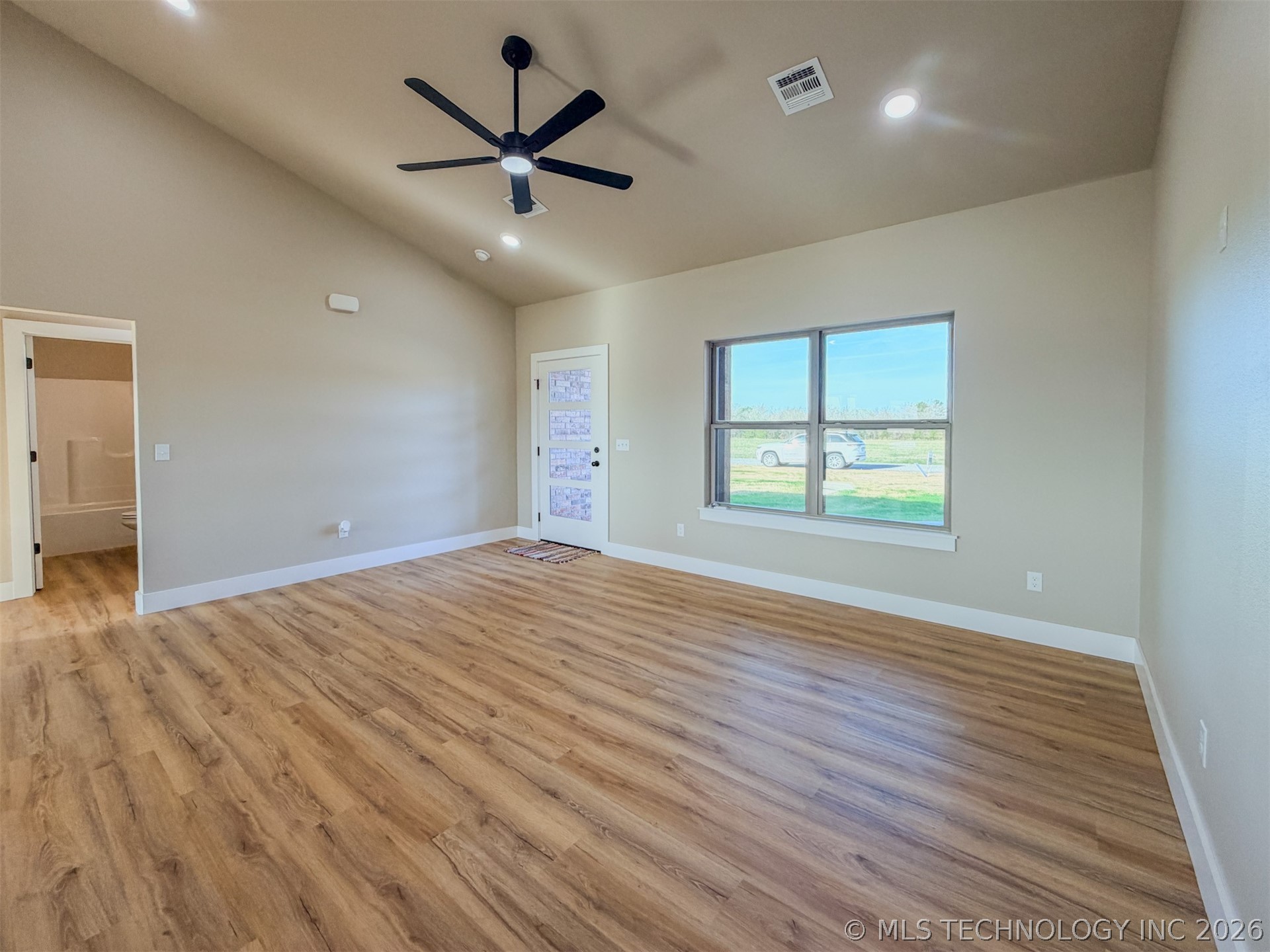 18020 S Vaughn Road Property Photo 13