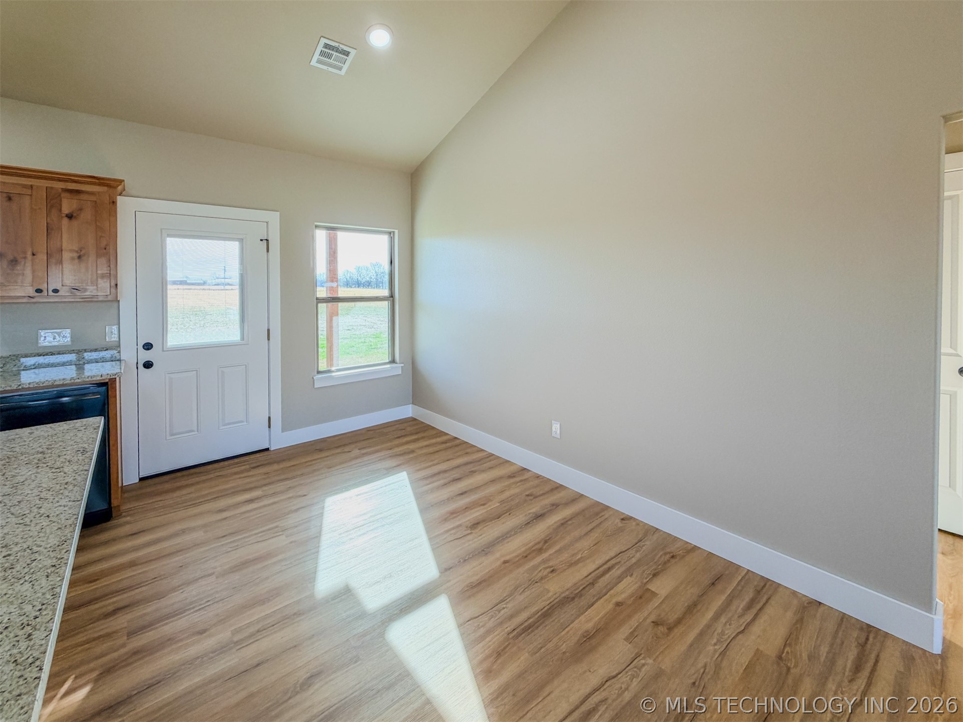 18020 S Vaughn Road Property Photo 25
