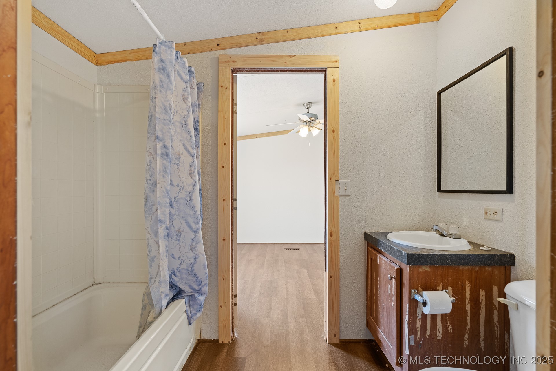 100989 S 4533 Road W Property Photo 27