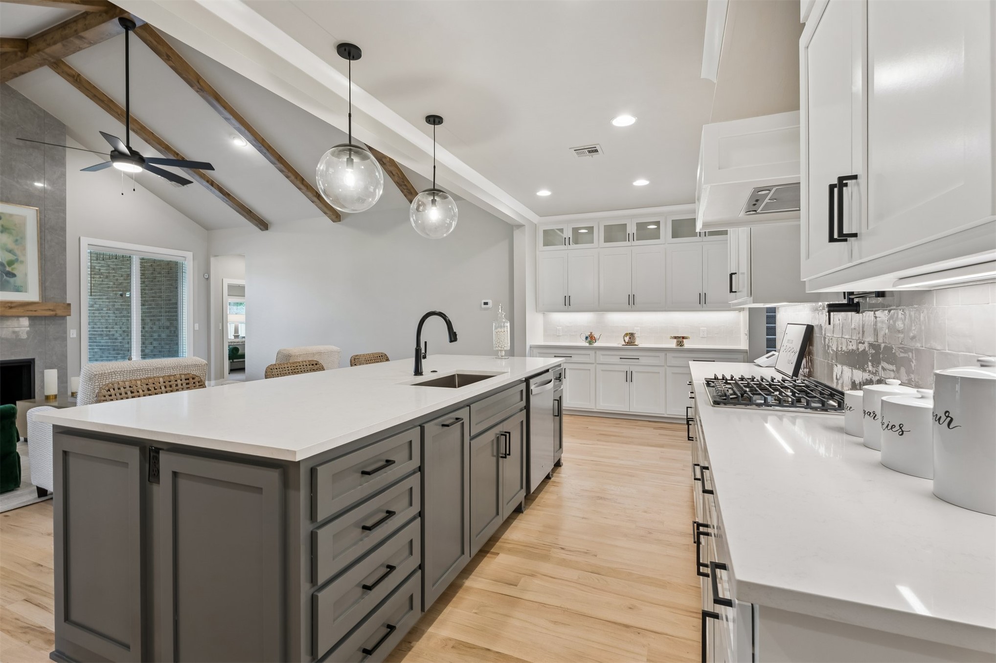 4103 S Dogwood Place Property Photo 14