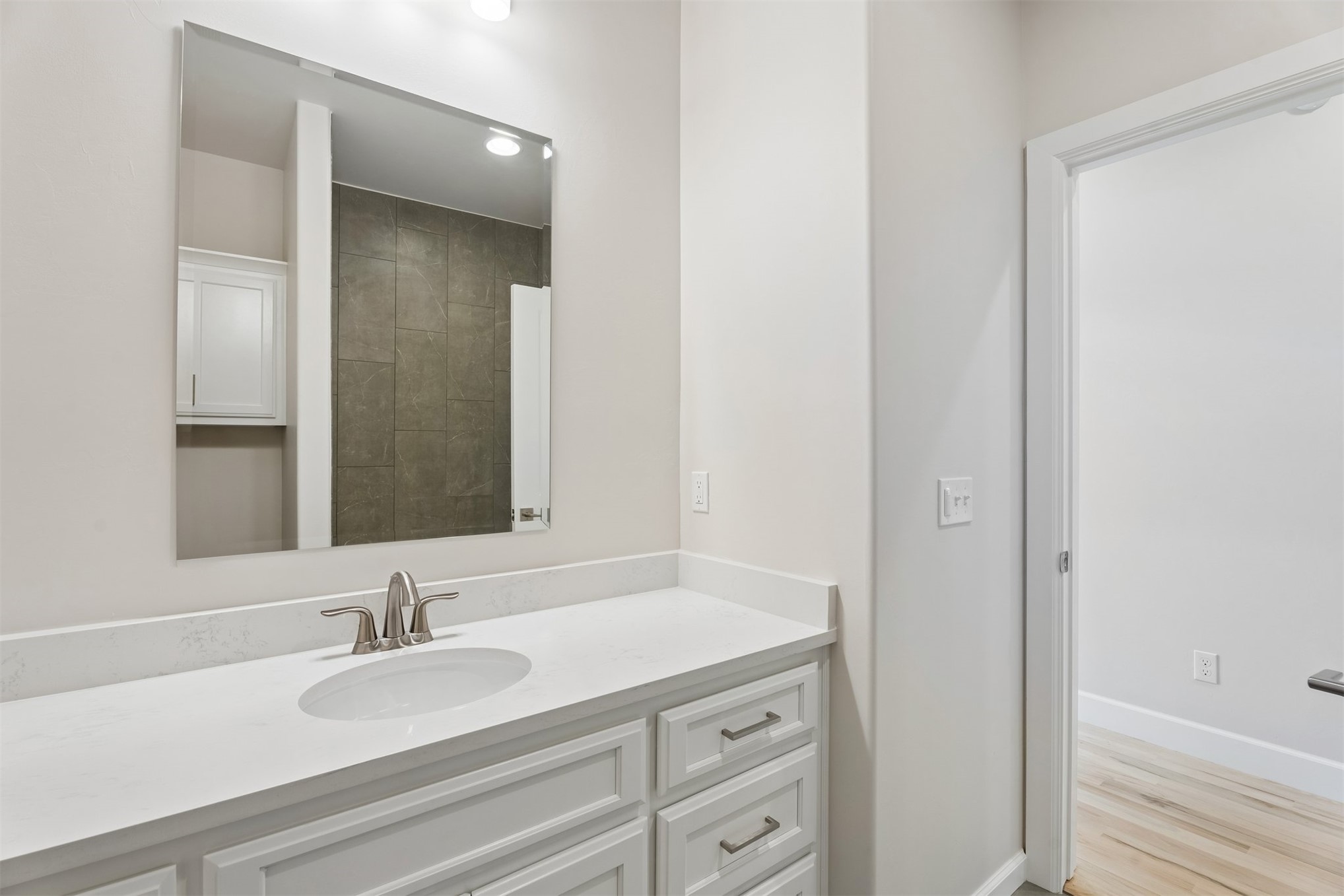 2605 W Twin Oaks Street Property Photo 43