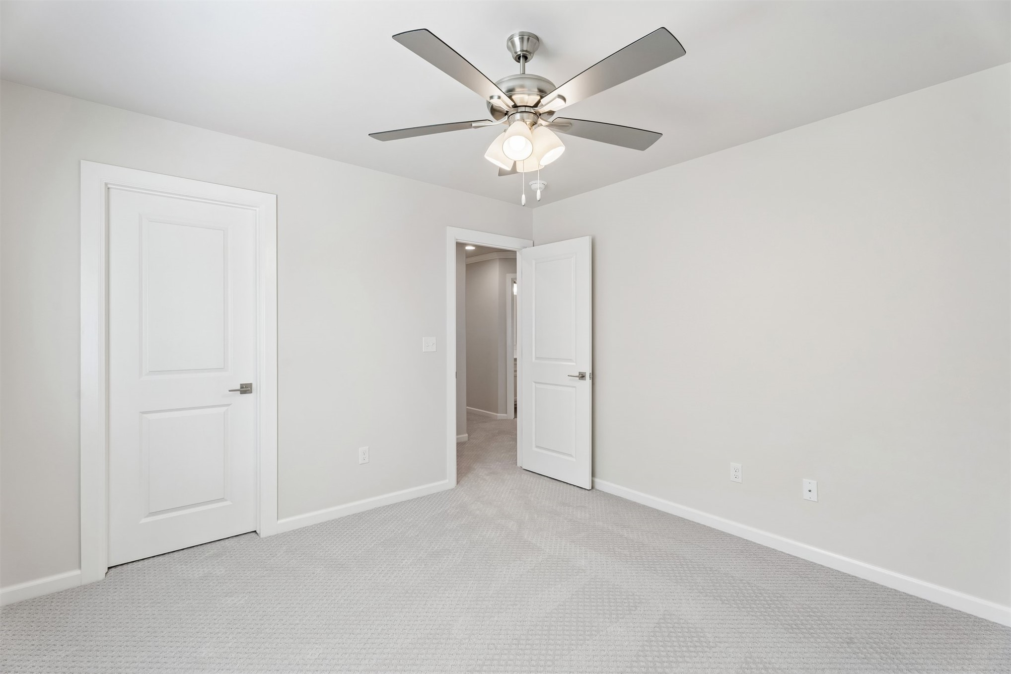 2605 W Twin Oaks Street Property Photo 52