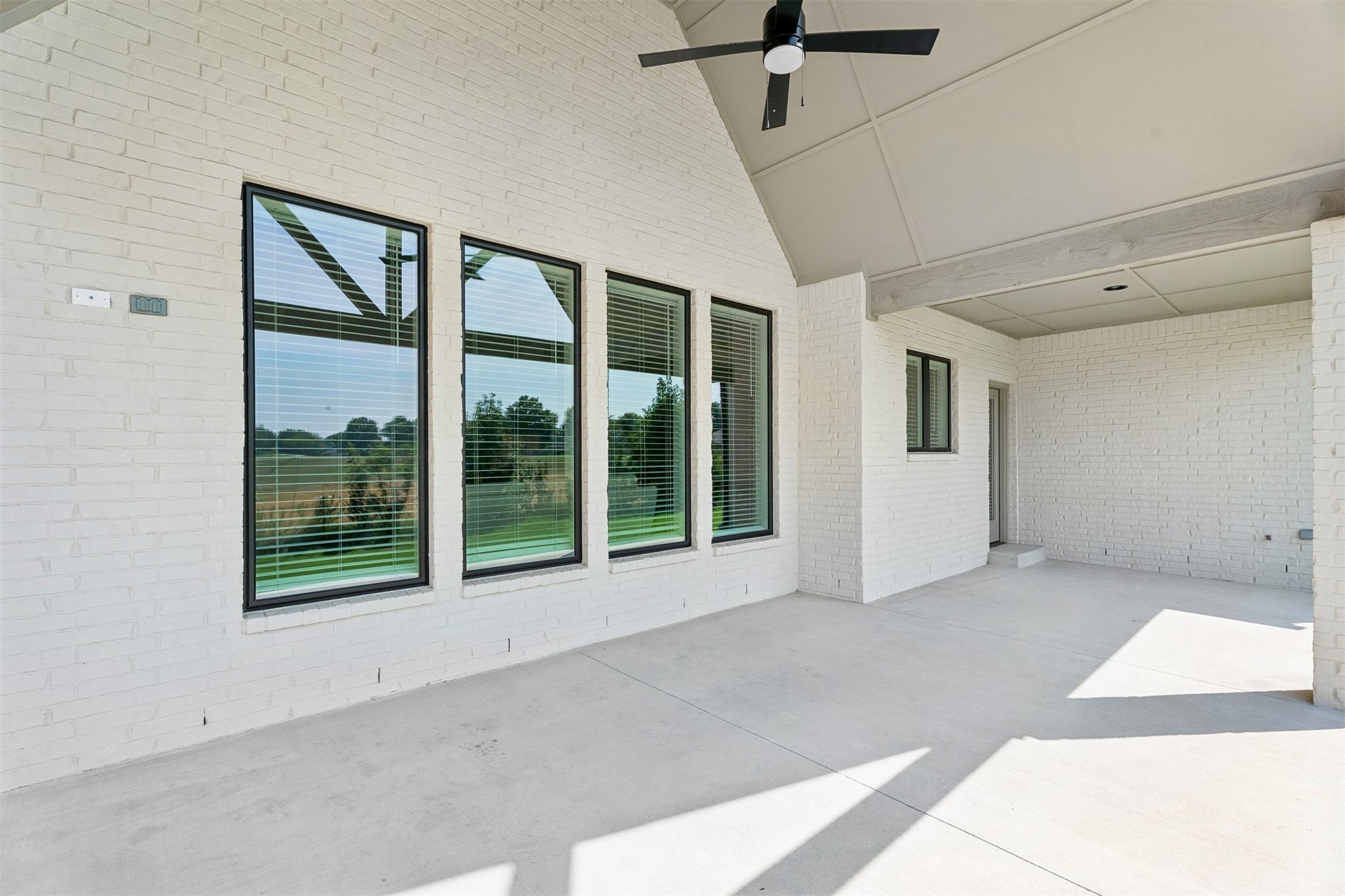2605 W Twin Oaks Street Property Photo 59
