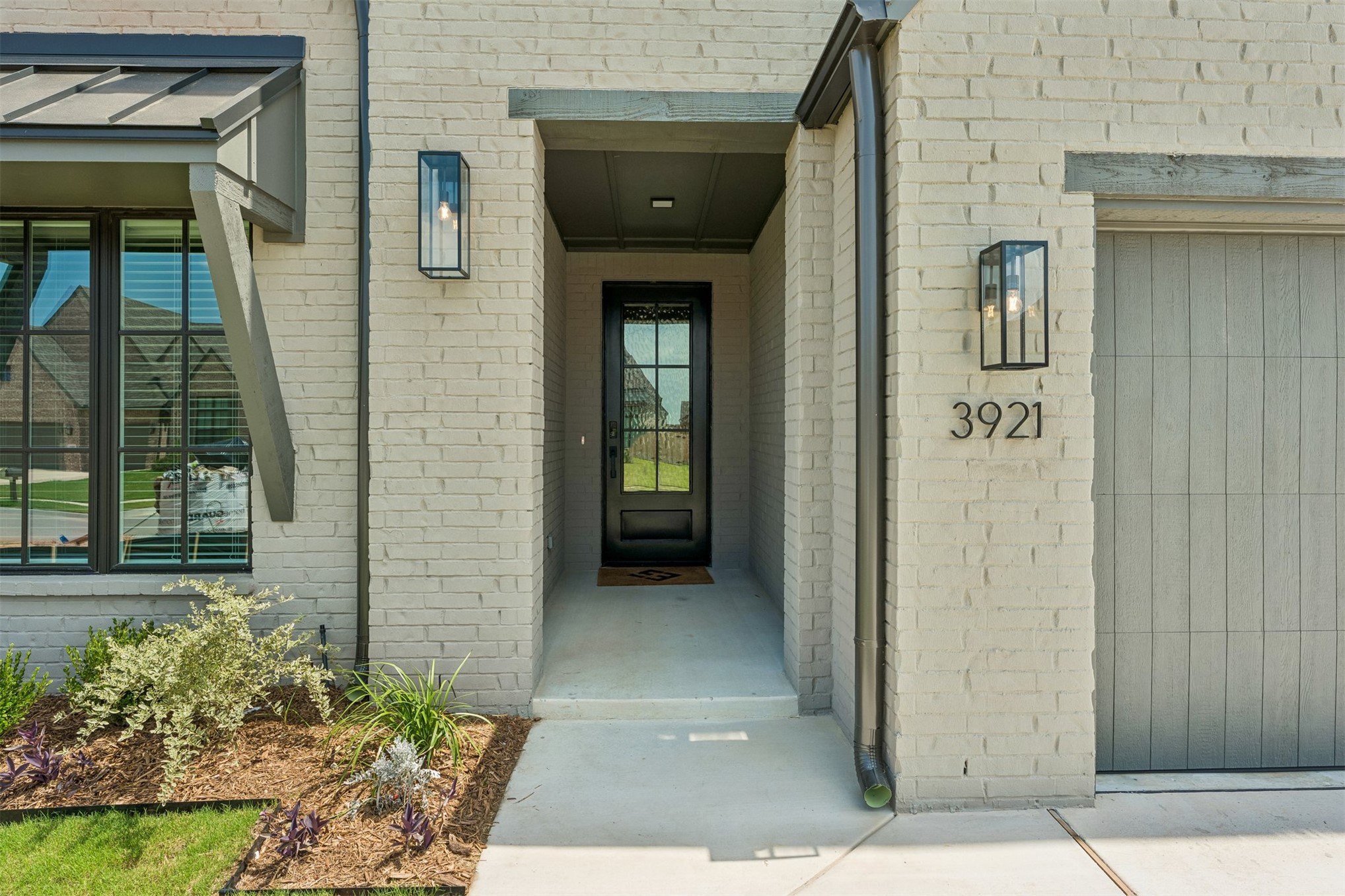3921 S Elder Boulevard Property Photo 5