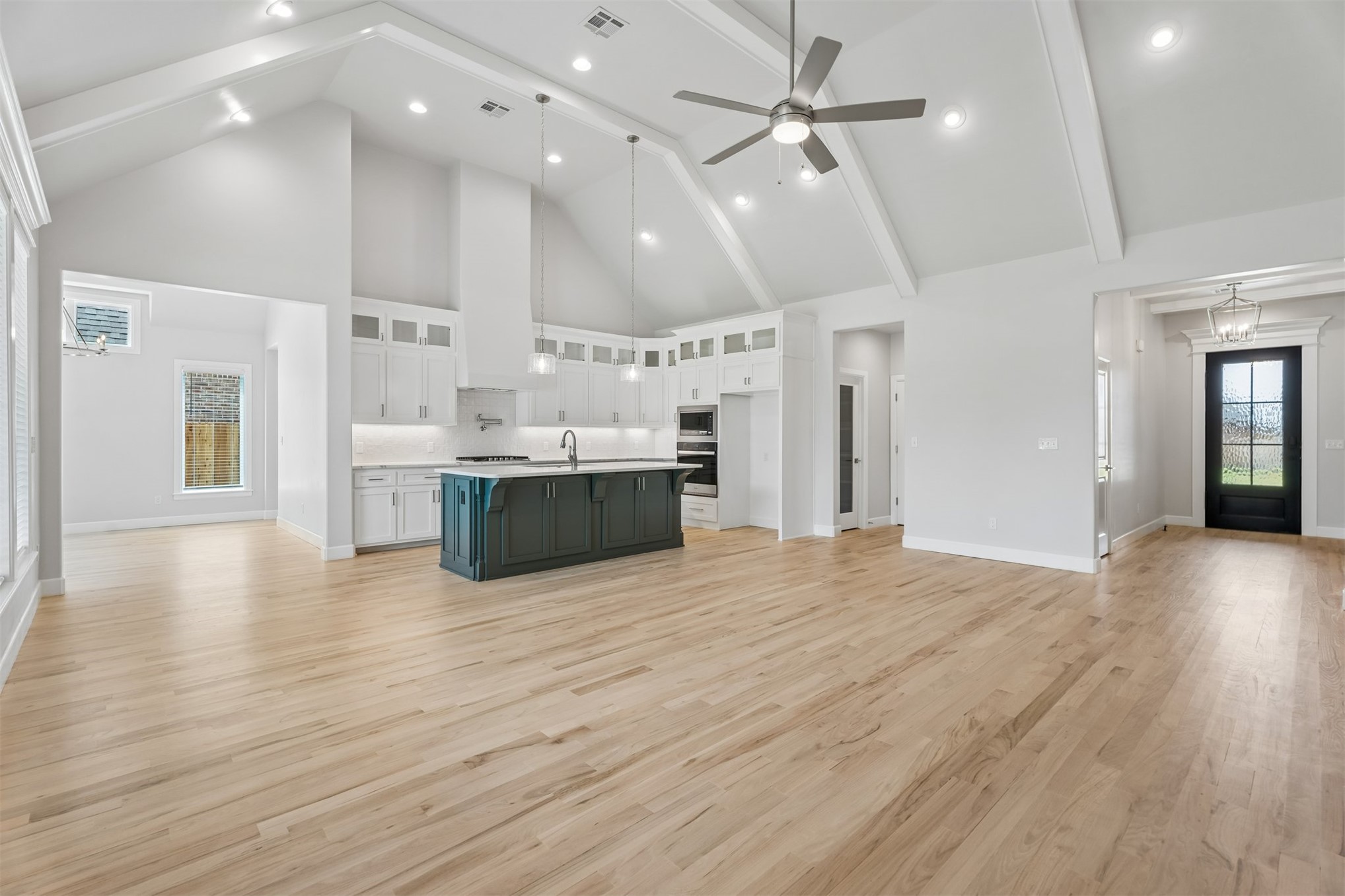 3921 S Elder Boulevard Property Photo 10