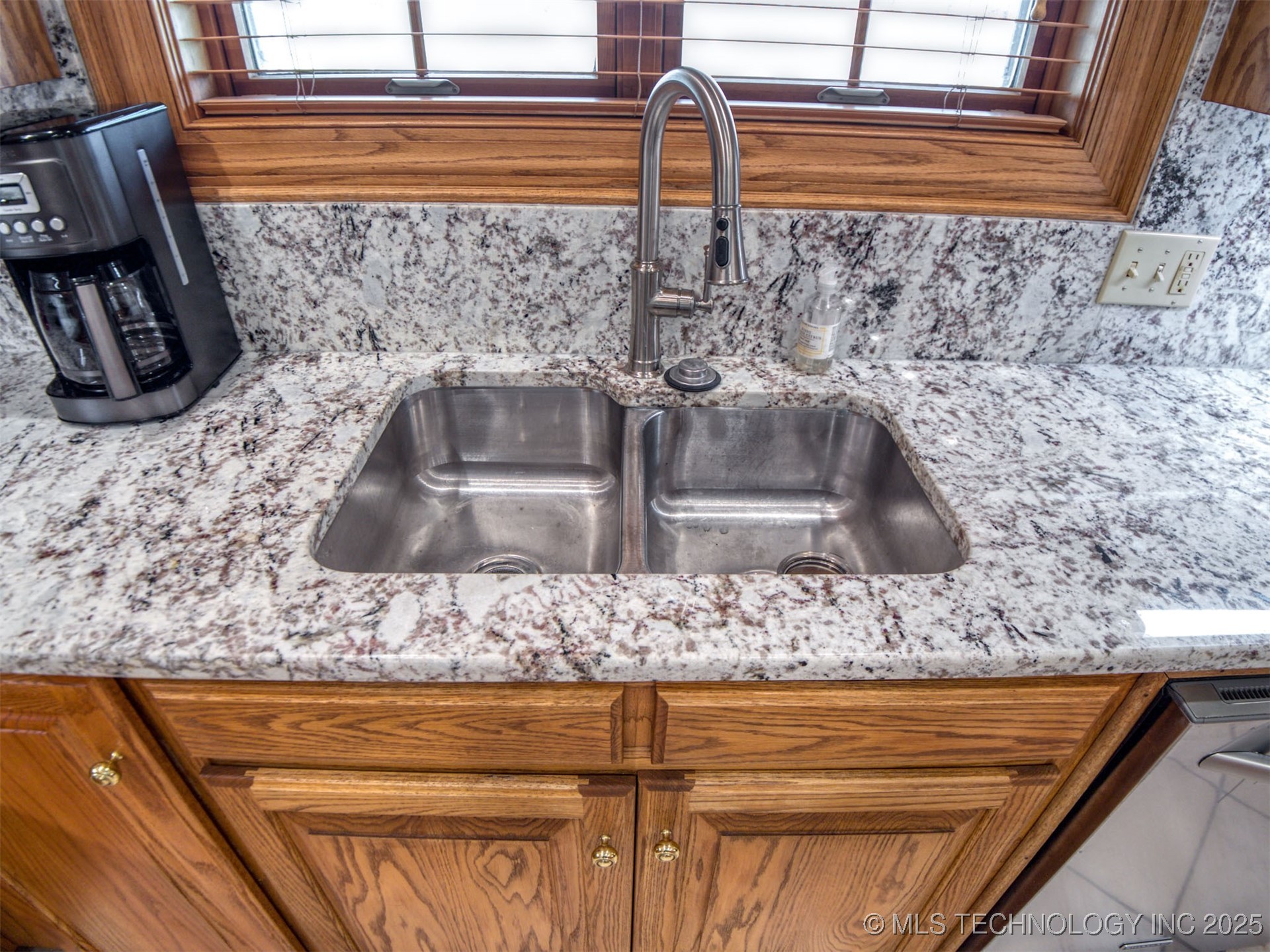 3461 N 3735 Property Photo 35