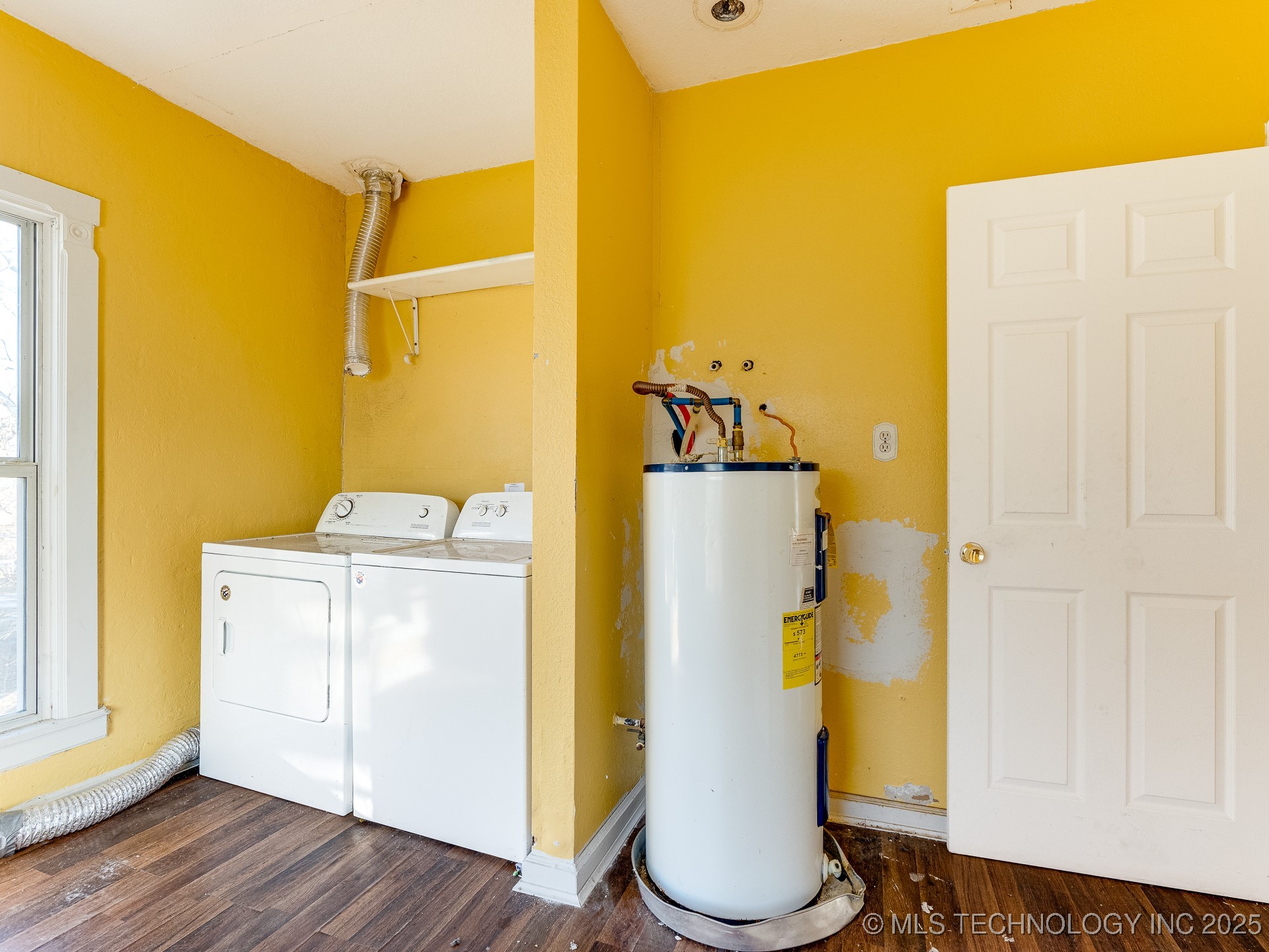 130 E 16th Street Property Photo 26