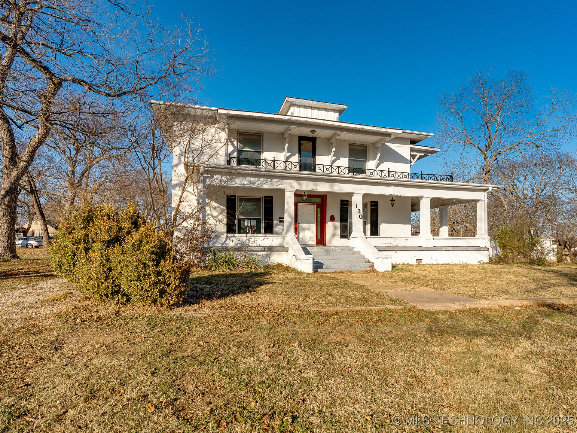 130 E 16th Street Property Photo 31