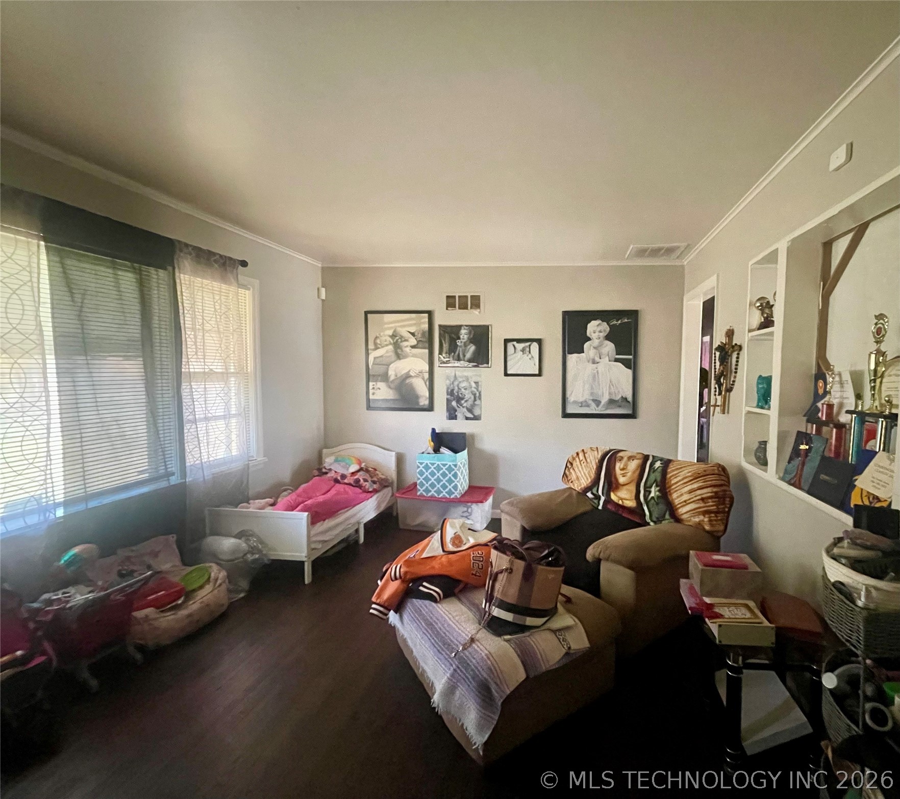 4503 N Kenosha Avenue Property Photo 4