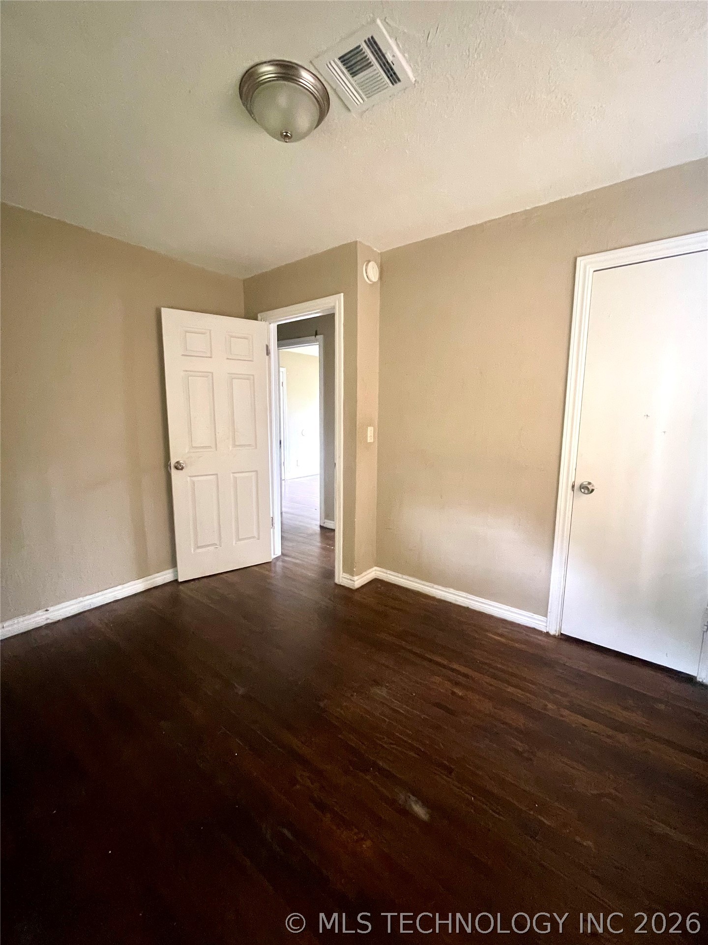 6734 E Independence Street Property Photo 16
