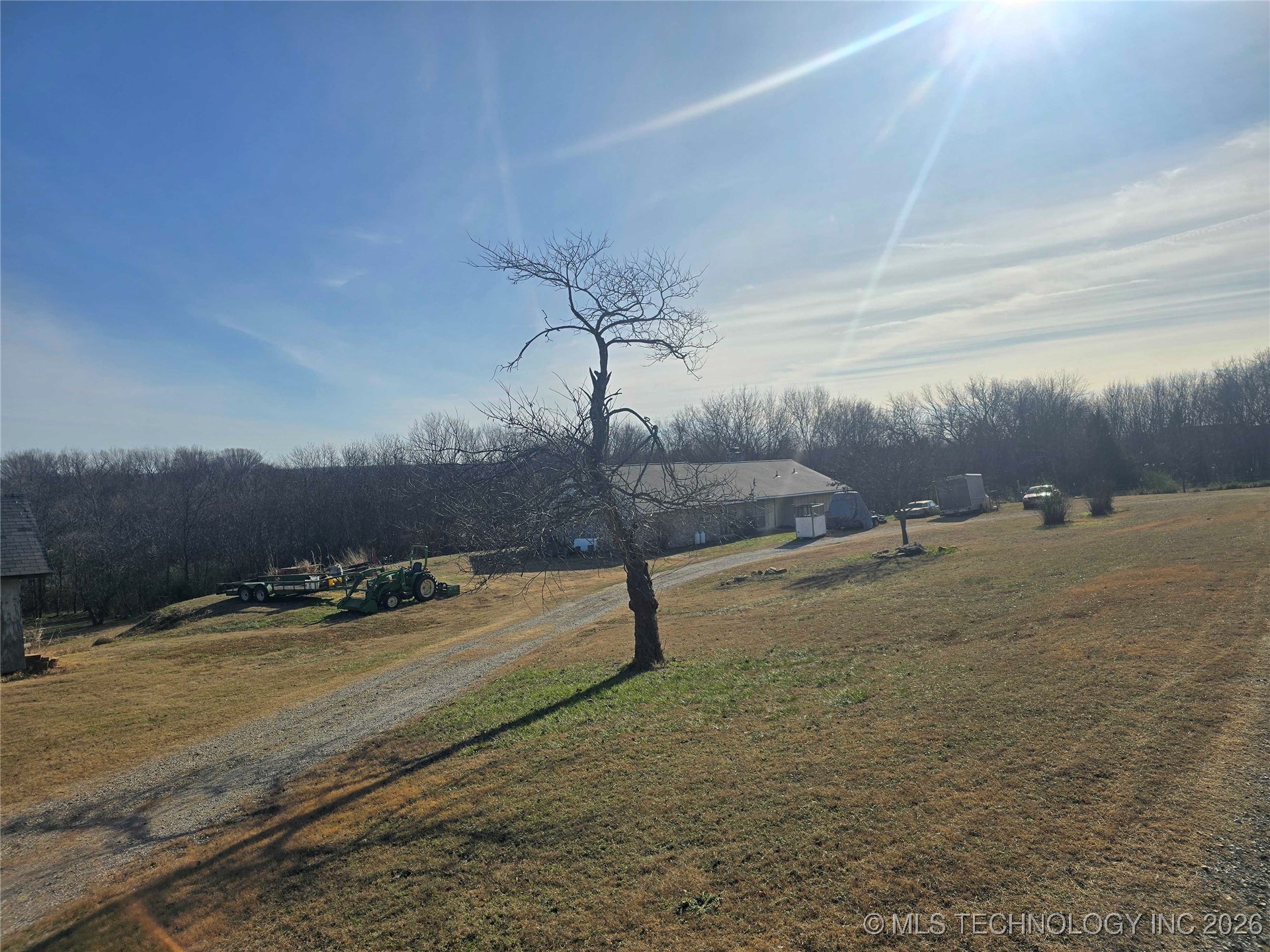12325 Nightes Avenue Property Photo 5