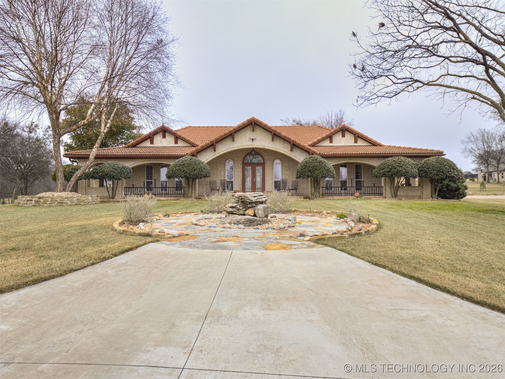 32825 E 740 Road