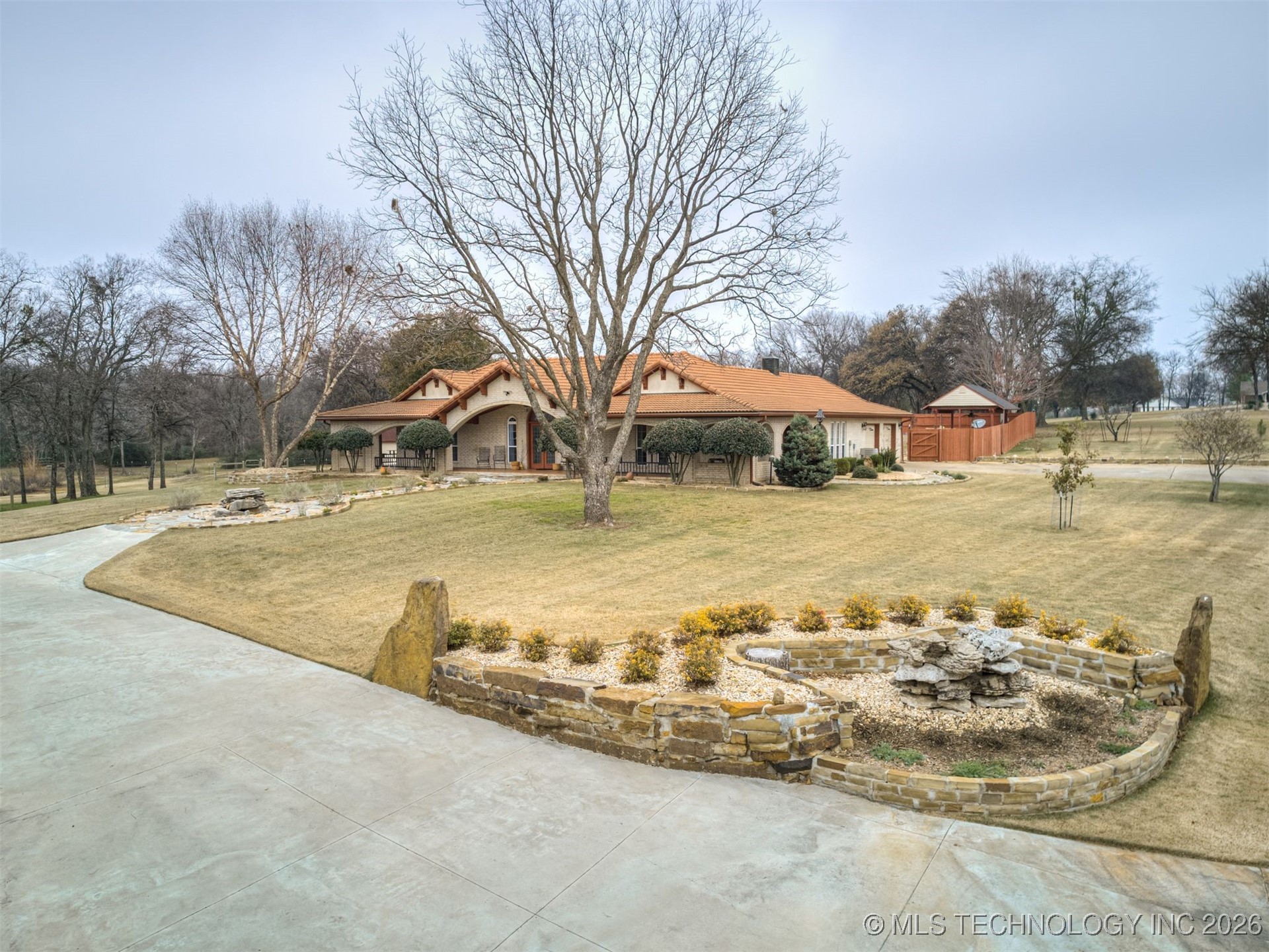 32825 E 740 Road Property Photo 49