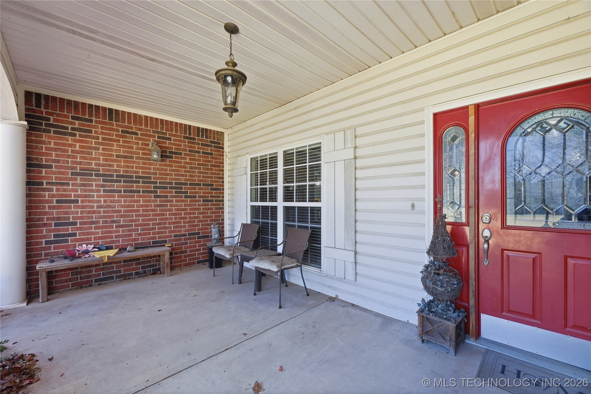 120 S Madison Avenue Property Photo 3
