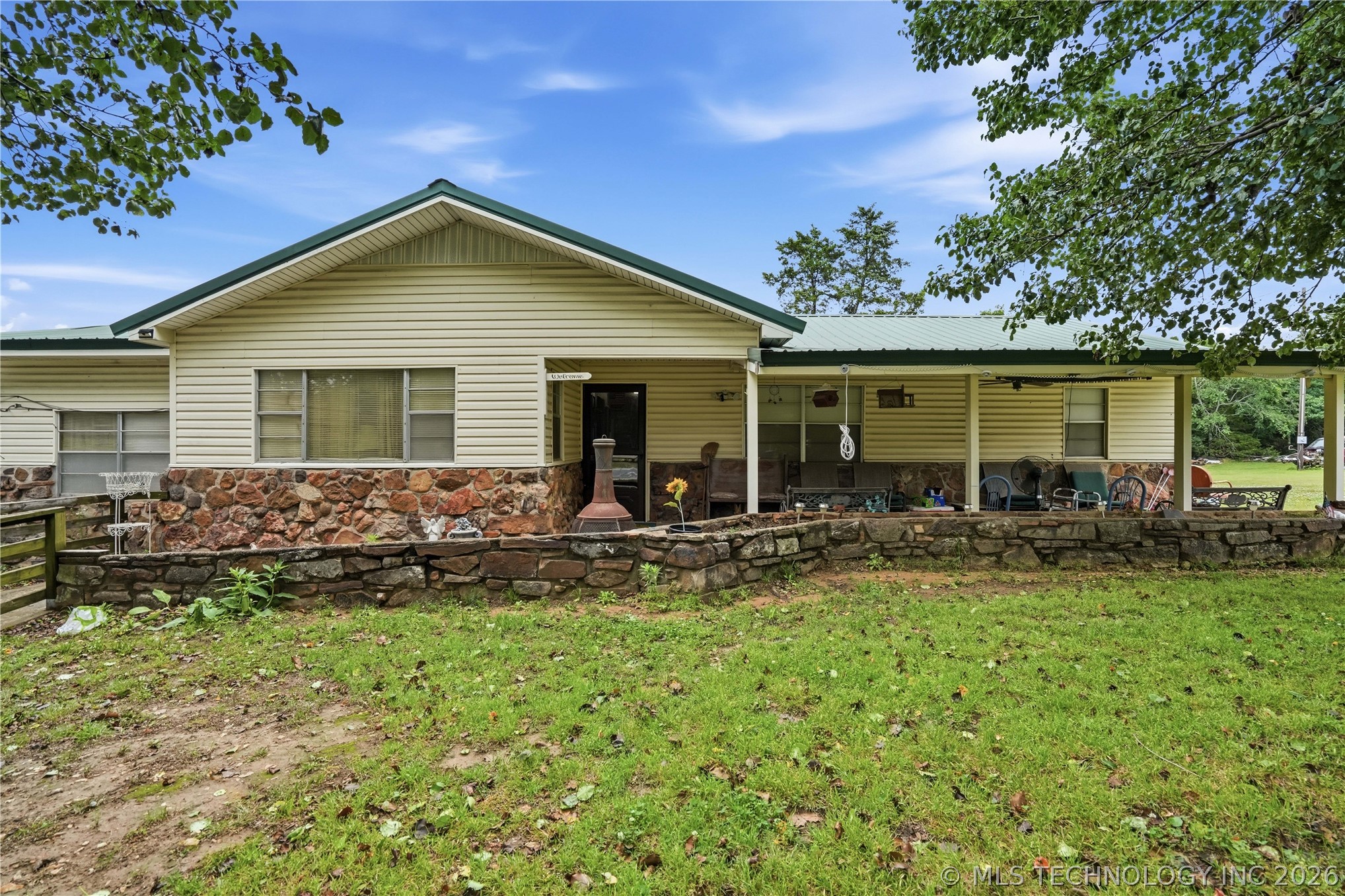 449315 Hwy 100 Property Photo 2