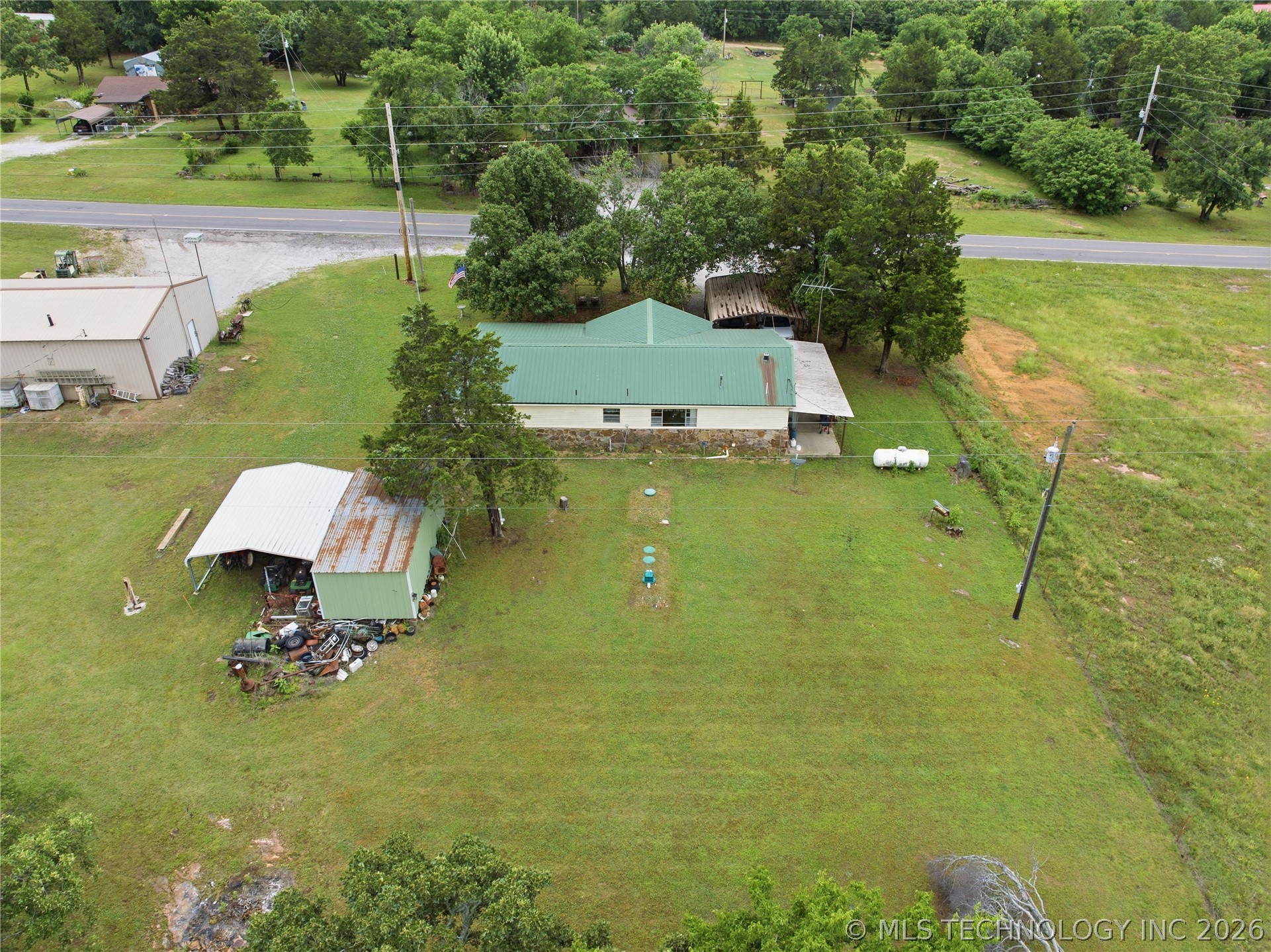 449315 Hwy 100 Property Photo 5