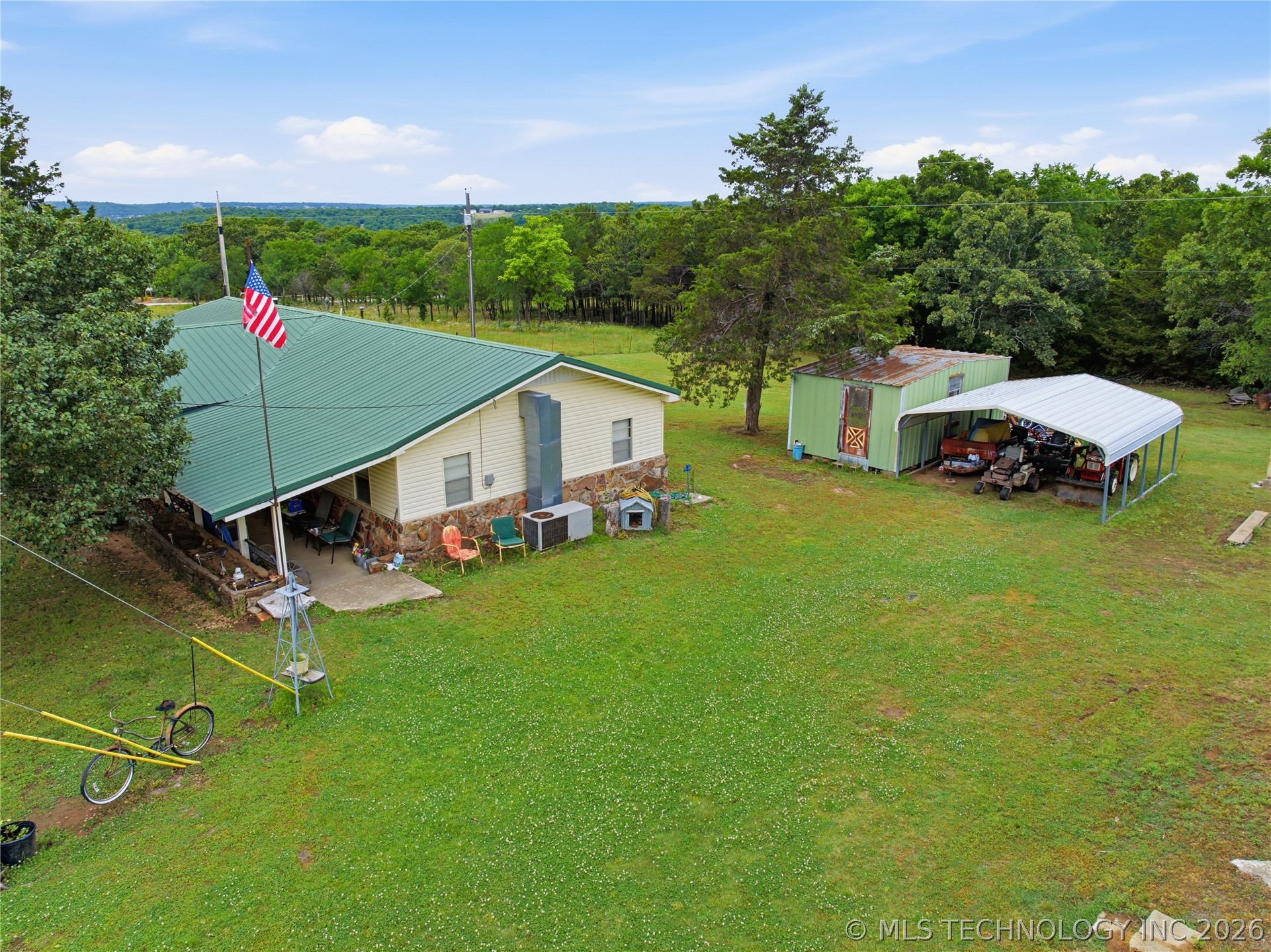 449315 Hwy 100 Property Photo 7
