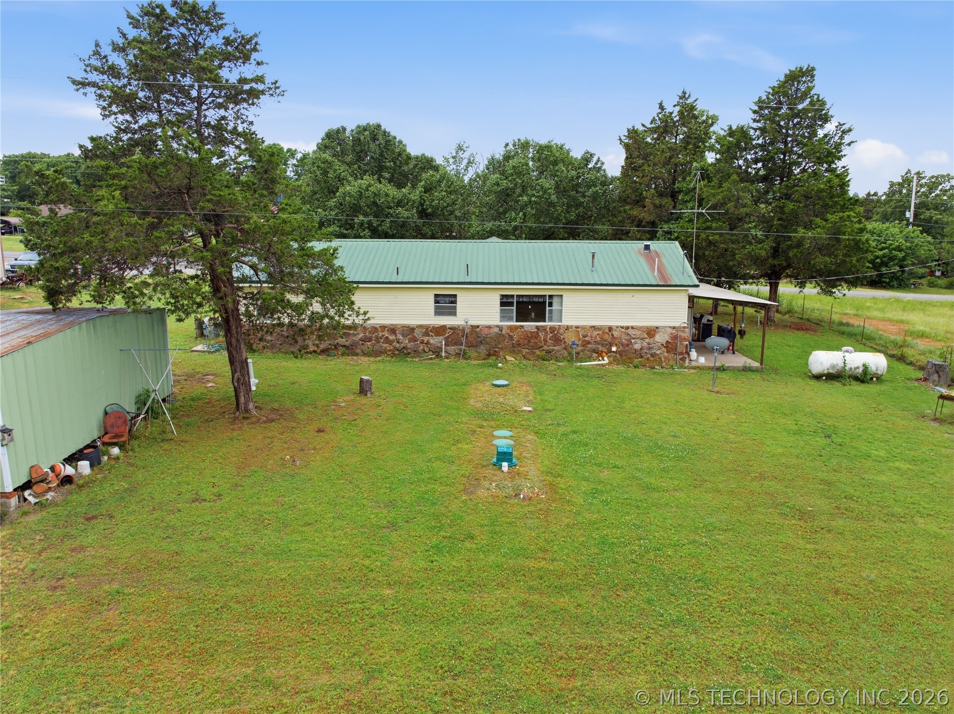 449315 Hwy 100 Property Photo 8