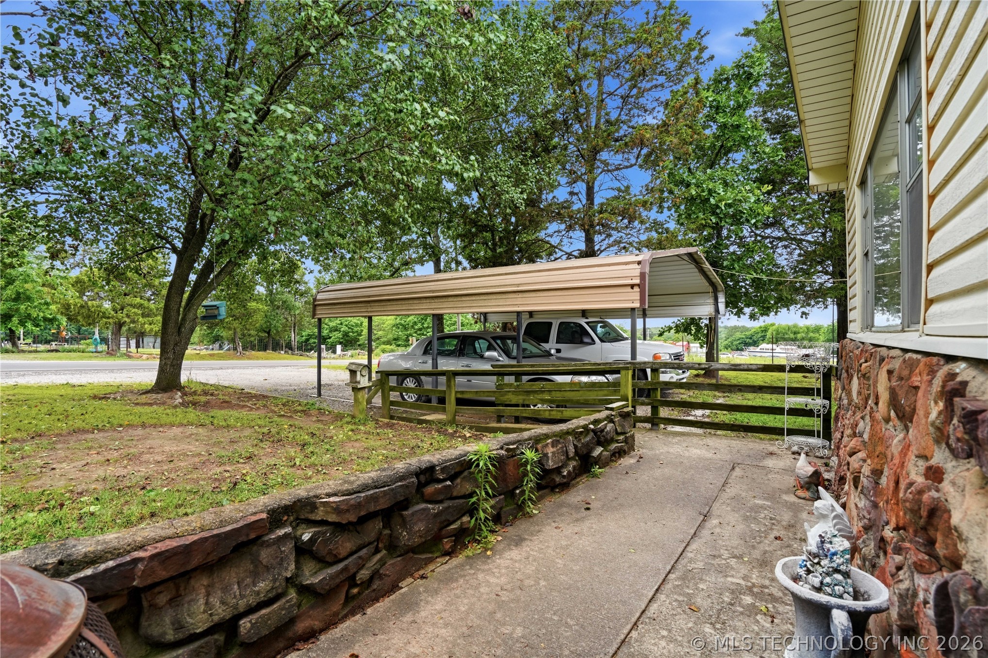 449315 Hwy 100 Property Photo 53