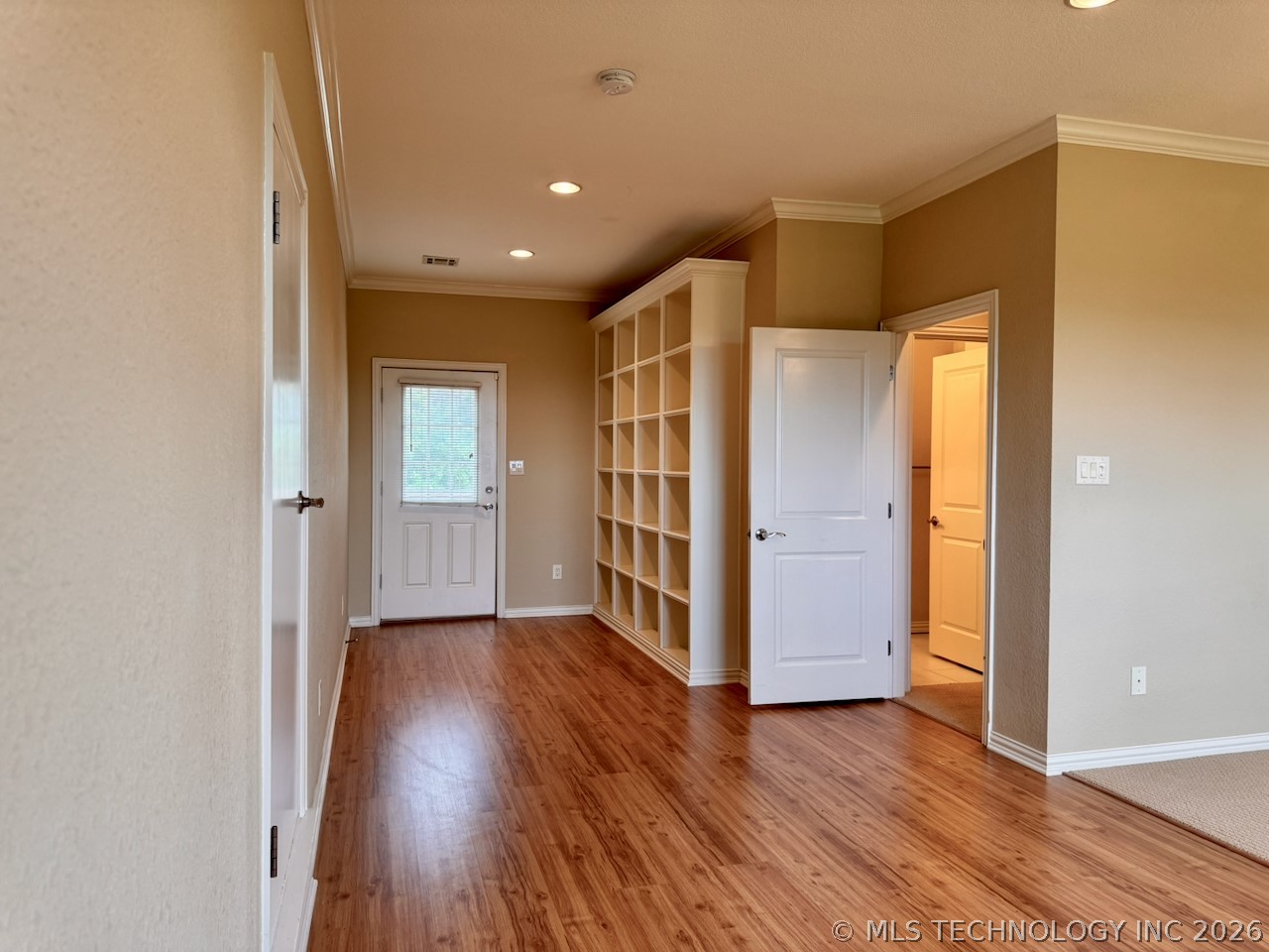 575 Majestic Hills Property Photo 24