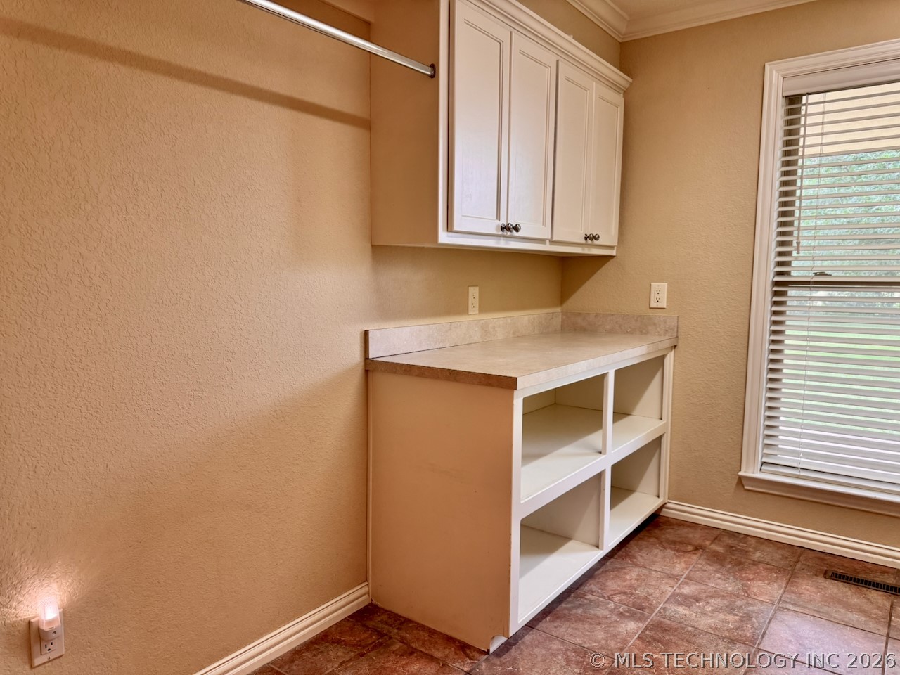 575 Majestic Hills Property Photo 30