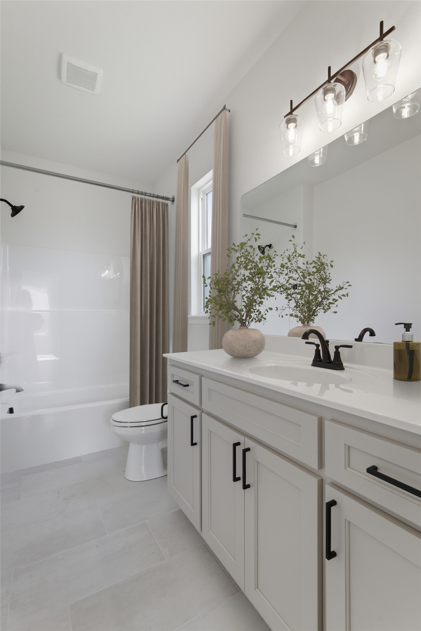 6703 S Aster Avenue Property Photo 15
