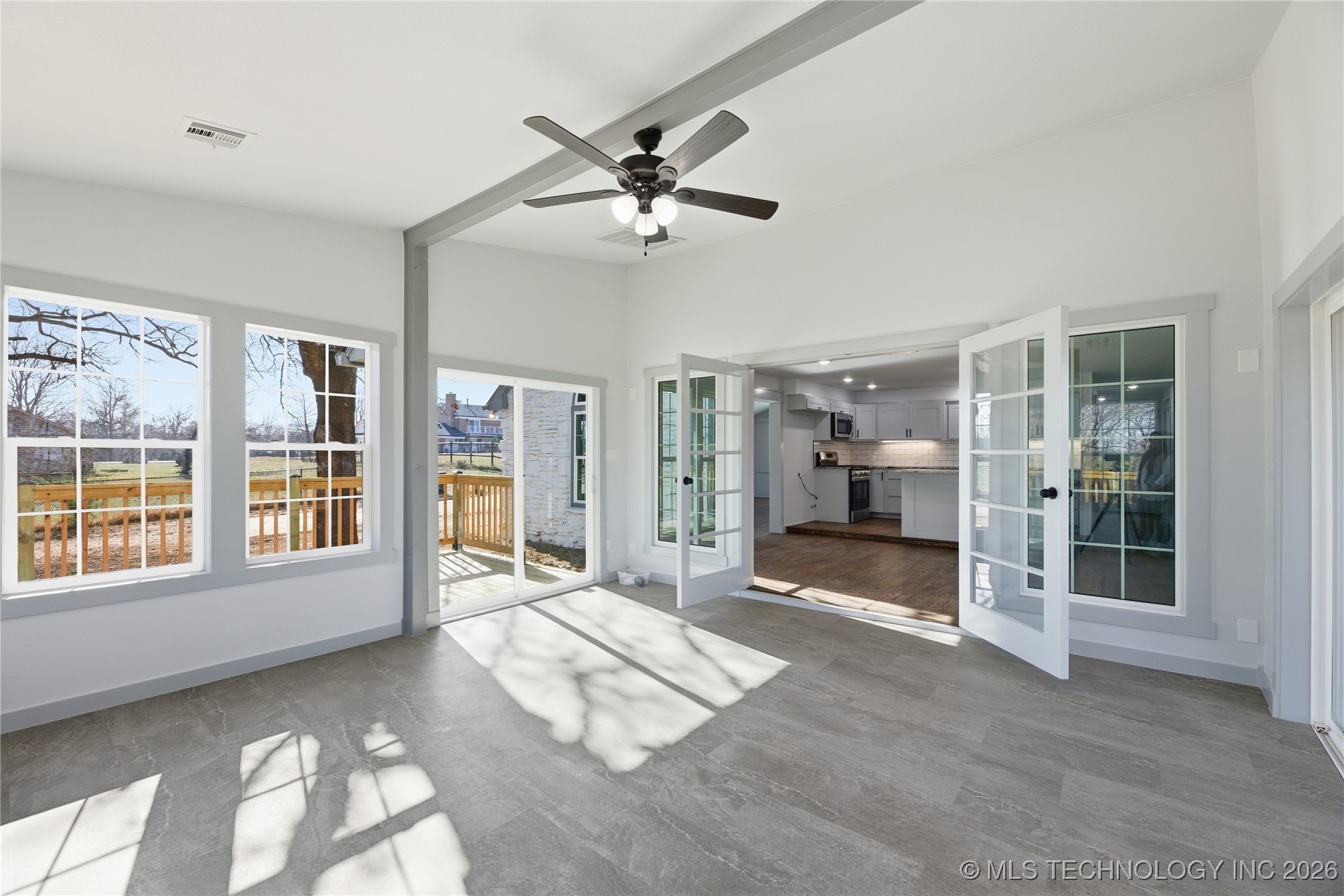 2850 Park Street Property Photo 15
