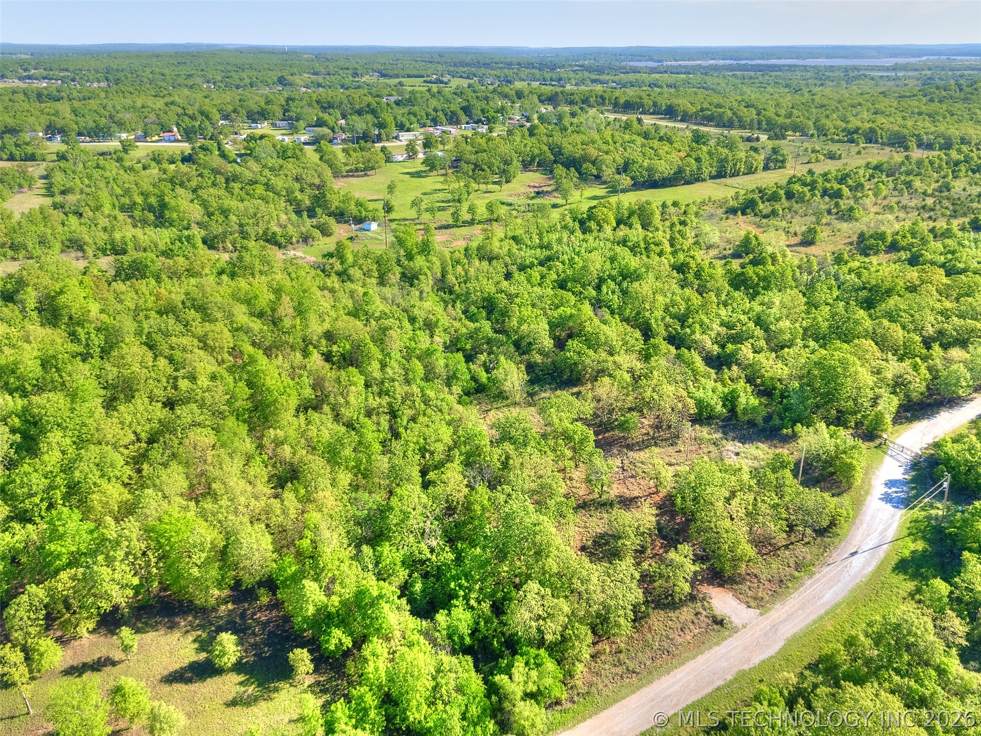 Forest Drive Property Photo 2